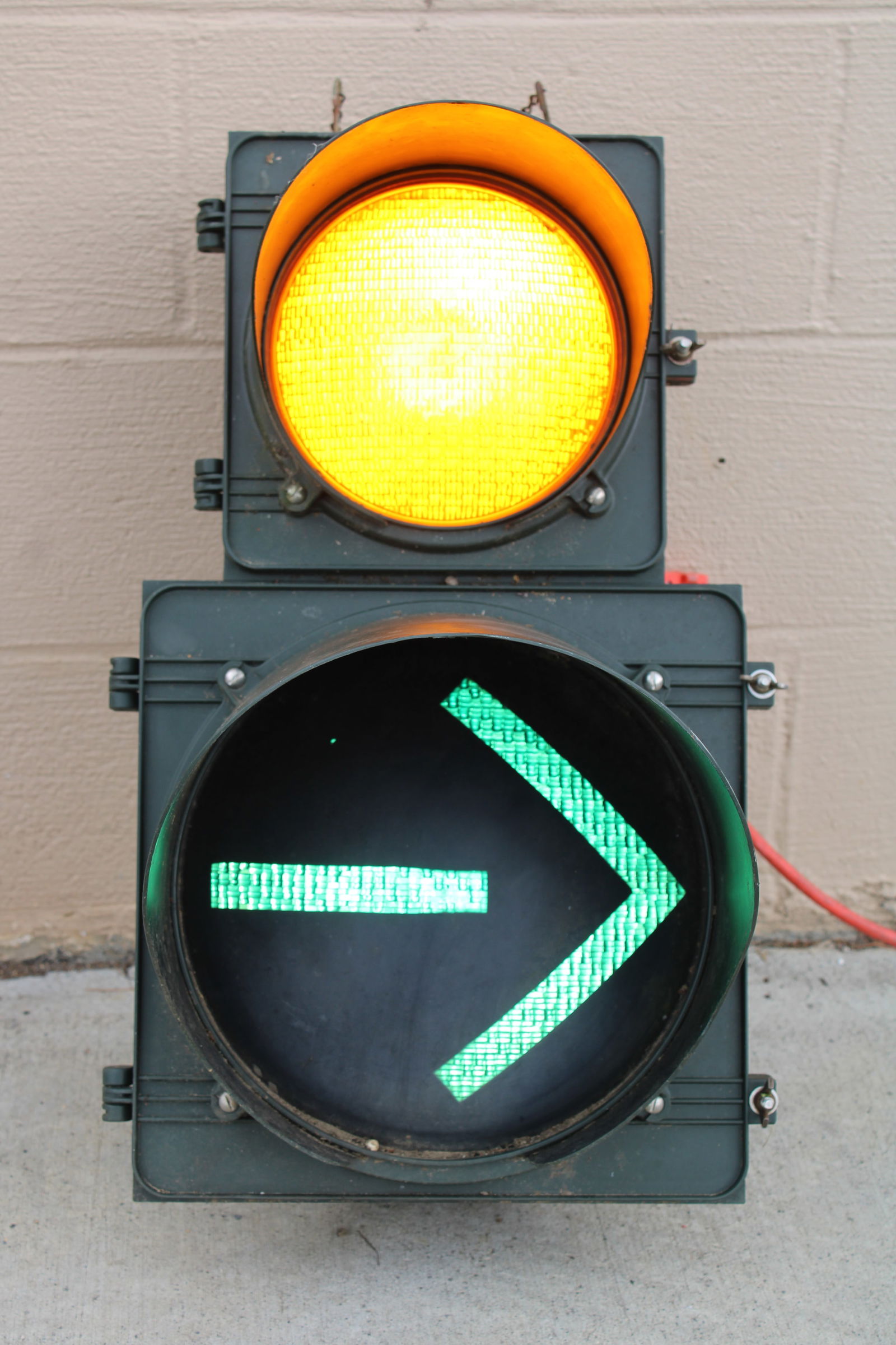 Traffic Light (1 of 2)