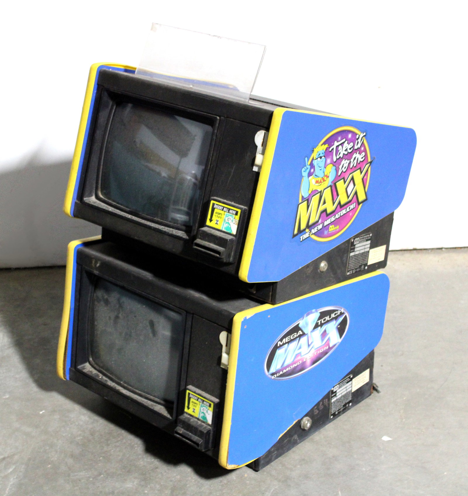 Pair of Megatouch Maxx Table Top Touchscreen Arcades (1 of 4)