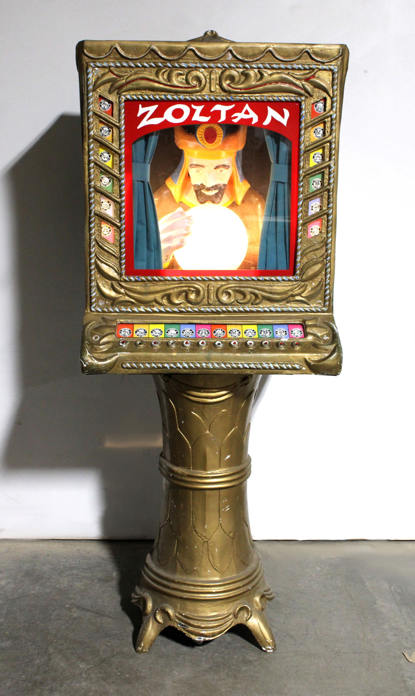 Zoltan Coin Operated Fortune Teller (1 of 6)