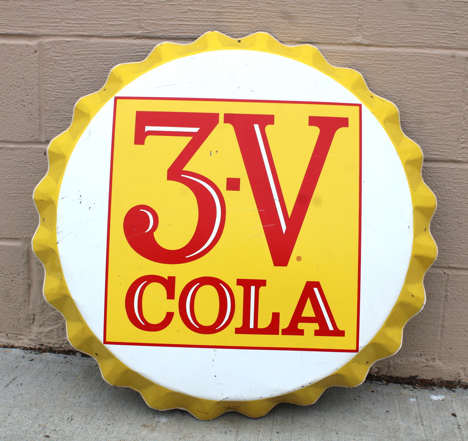 28" 3-V Cola Bottle Cap Sign (1 of 3)