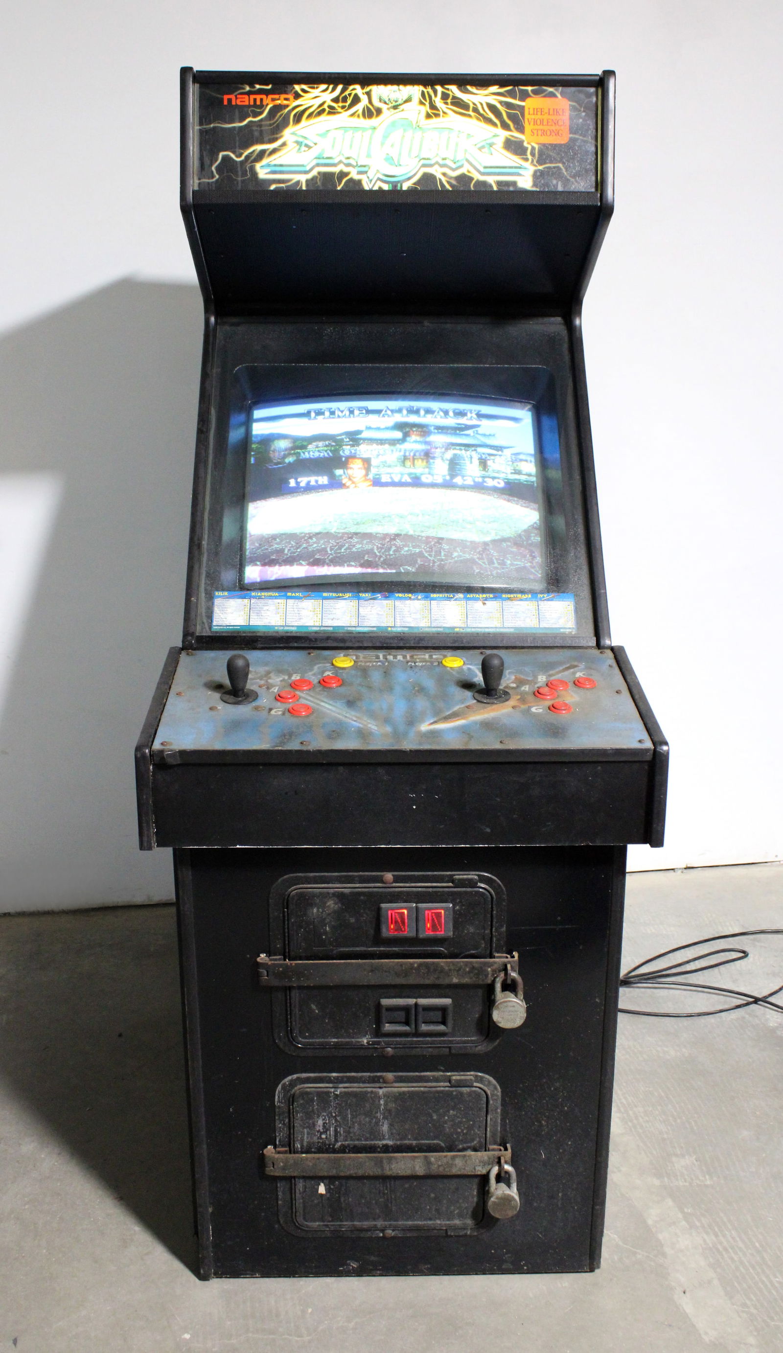 Namco Soul Caliber Arcade Game (1 of 4)