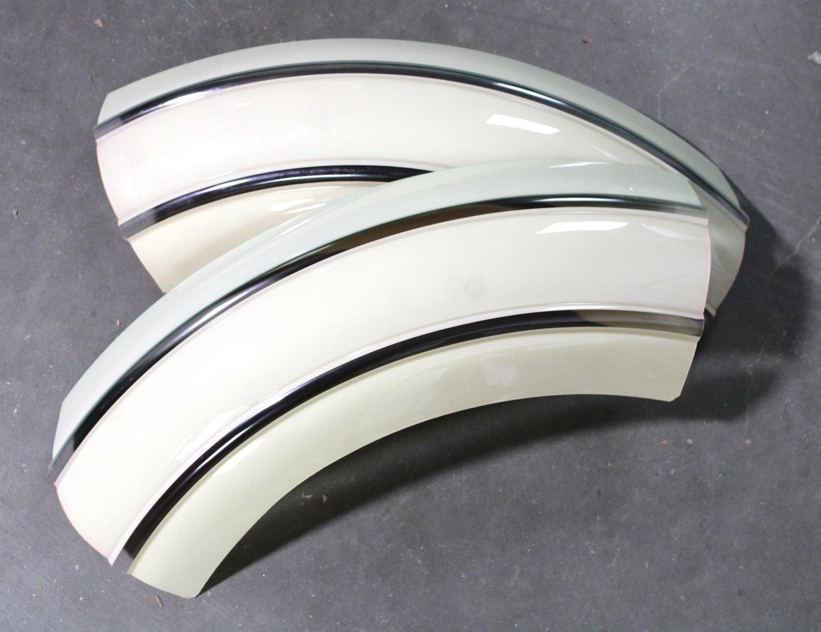 NOS Wurlitzer 1015 OMT Dome Plastics: In-house shipping available.
