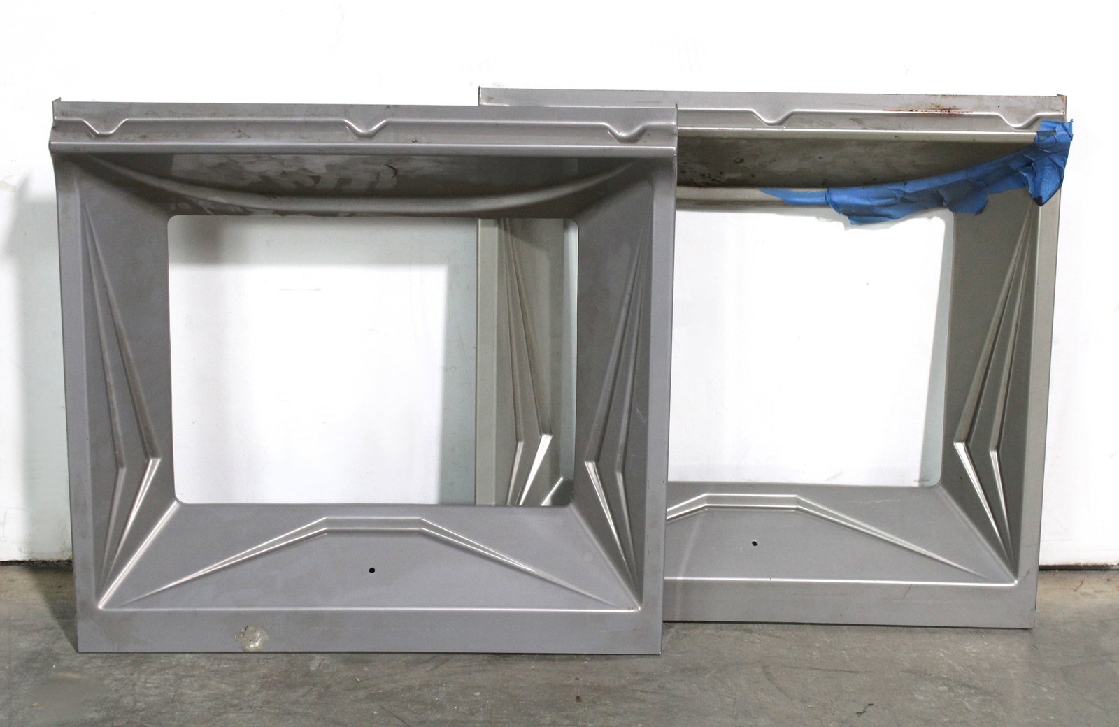 Sega Hang On Arcade Shrouds: This item requires third-party shipping or pickup arrangements to be made. Dimensions of one: 22 x 25 x 6