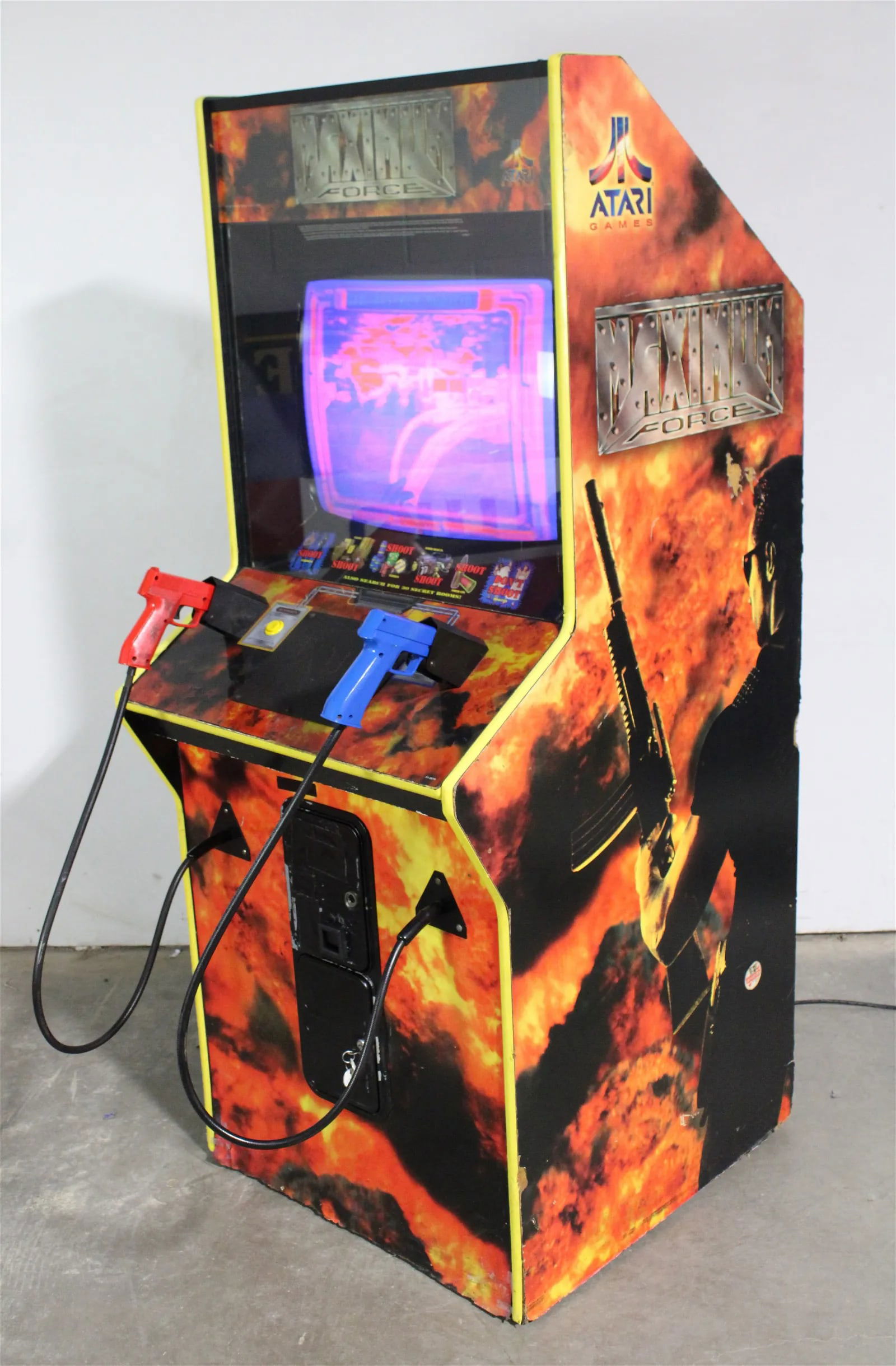 Atari Maximum Force Shooting Arcade Game (1 of 3)