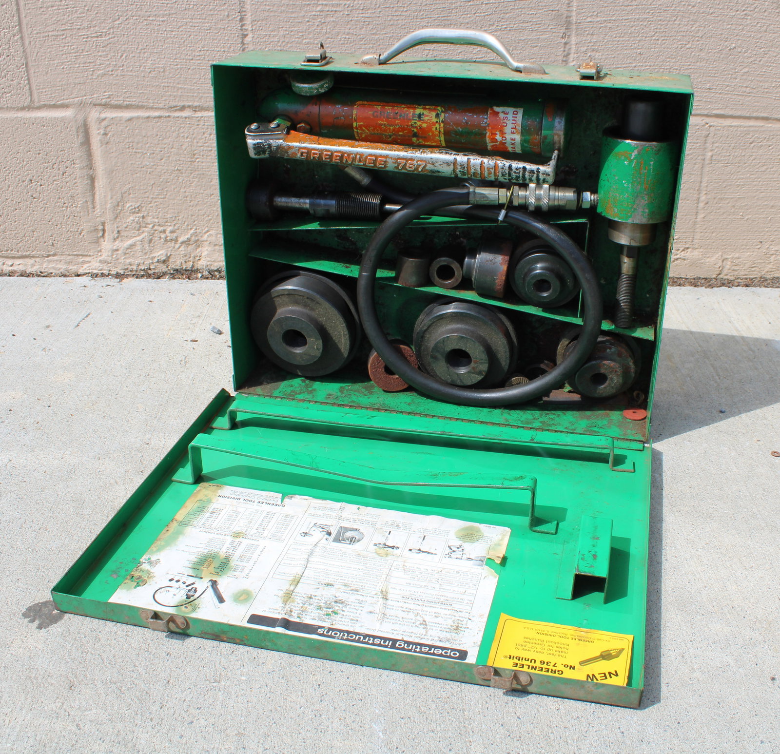 Greenlee No. 7310 Knockout Punch Driver Set (1 of 2)