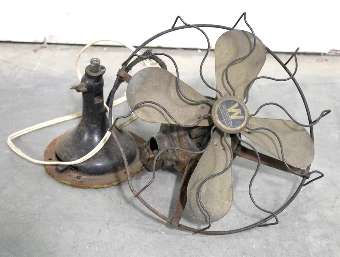 Westinghouse Brass Blade Fan (1 of 2)