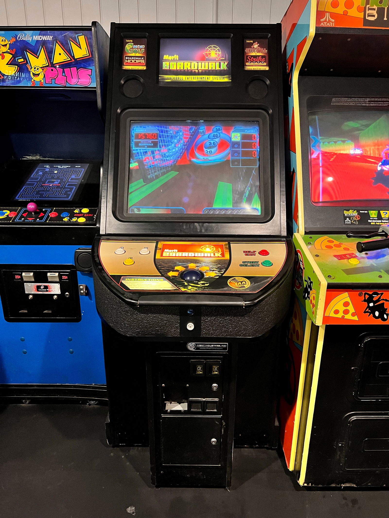 Merit Boardwalk Multicade Arcade Game (1 of 2)