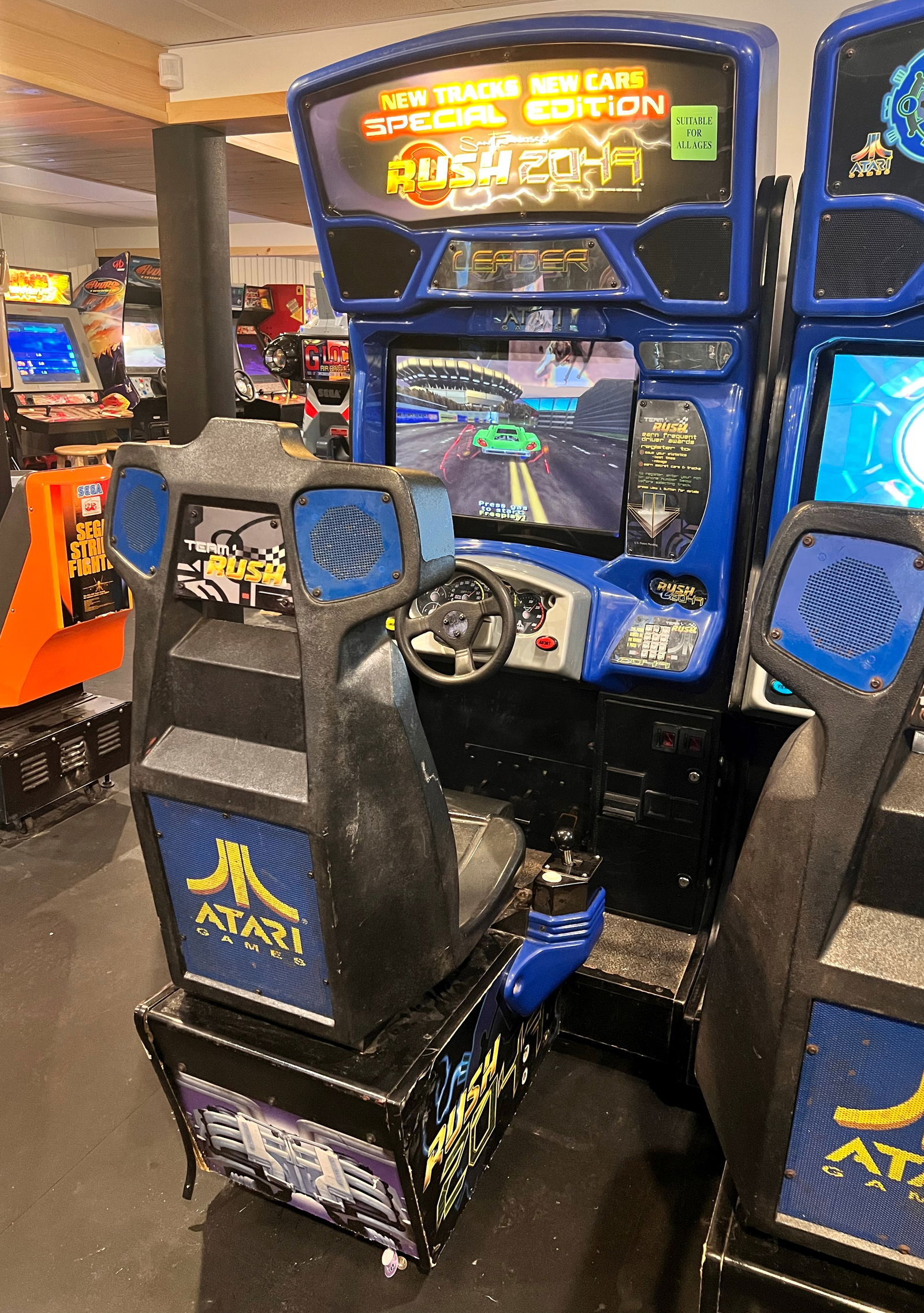 Atari San Francisco Rush 2049 Special Edition, Lot 1 (1 of 3)