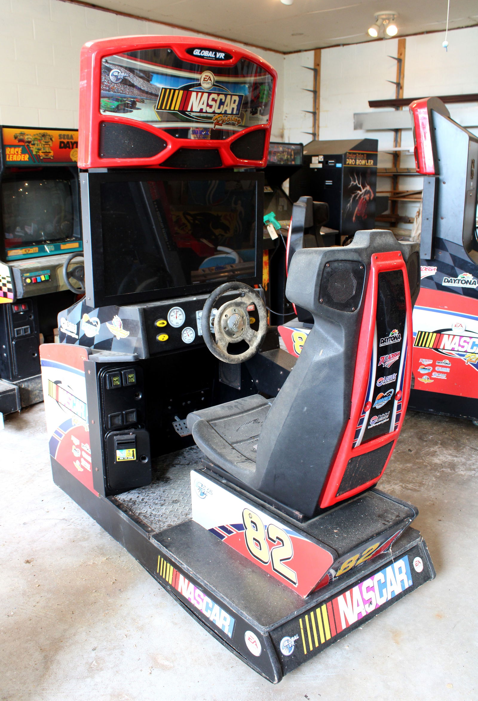 Global VR Nascar Racing Sit Down Arcade, Lot 2 (1 of 2)