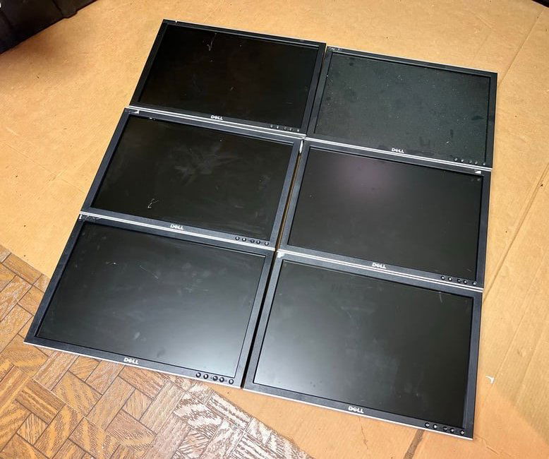 Six 20" Flat Screen Monitors for Arcades, Lot 2 (1 of 1)