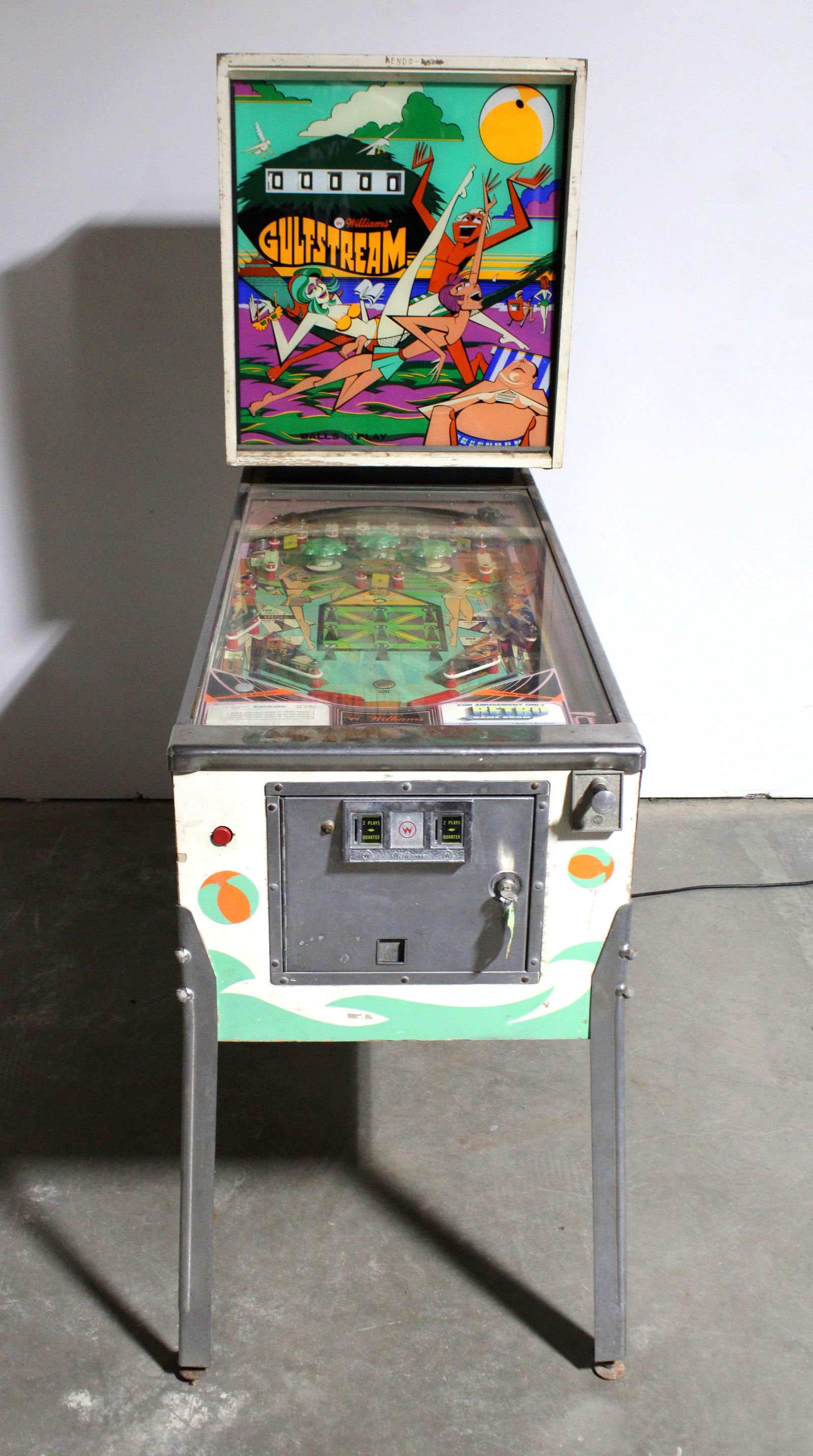 Williams Gulfstream Pinball Machine (1 of 6)