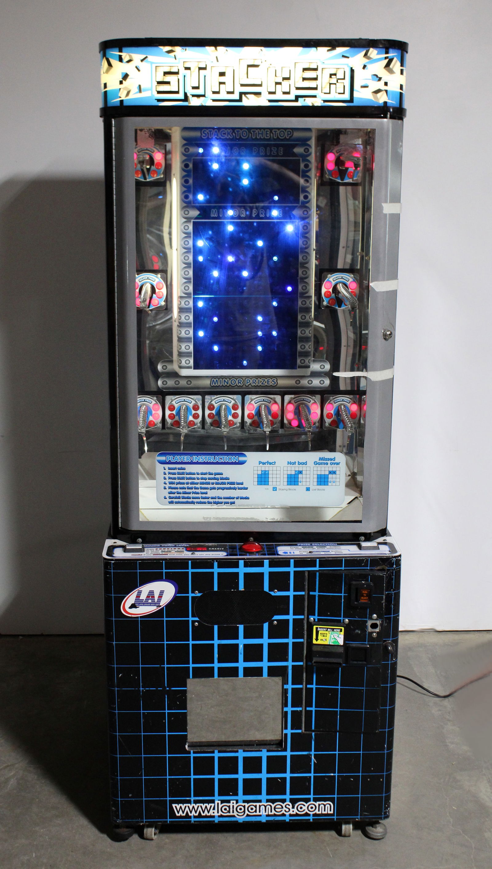 LAI Stackers Redemption Arcade Game (1 of 3)