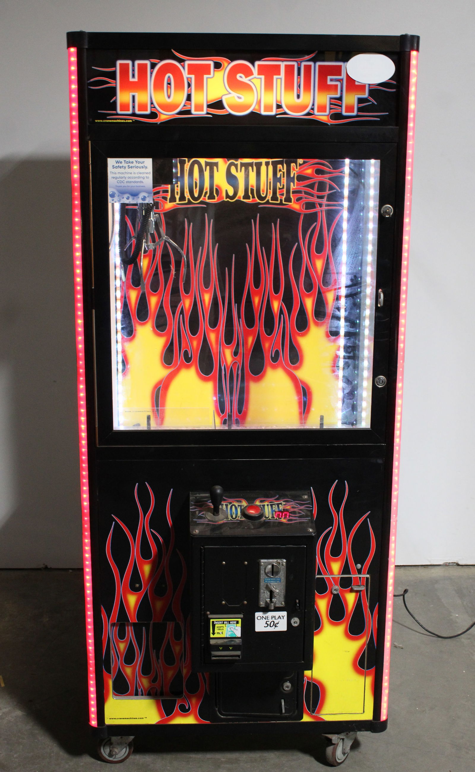 Hot Stuff Crane Arcade Game (1 of 3)