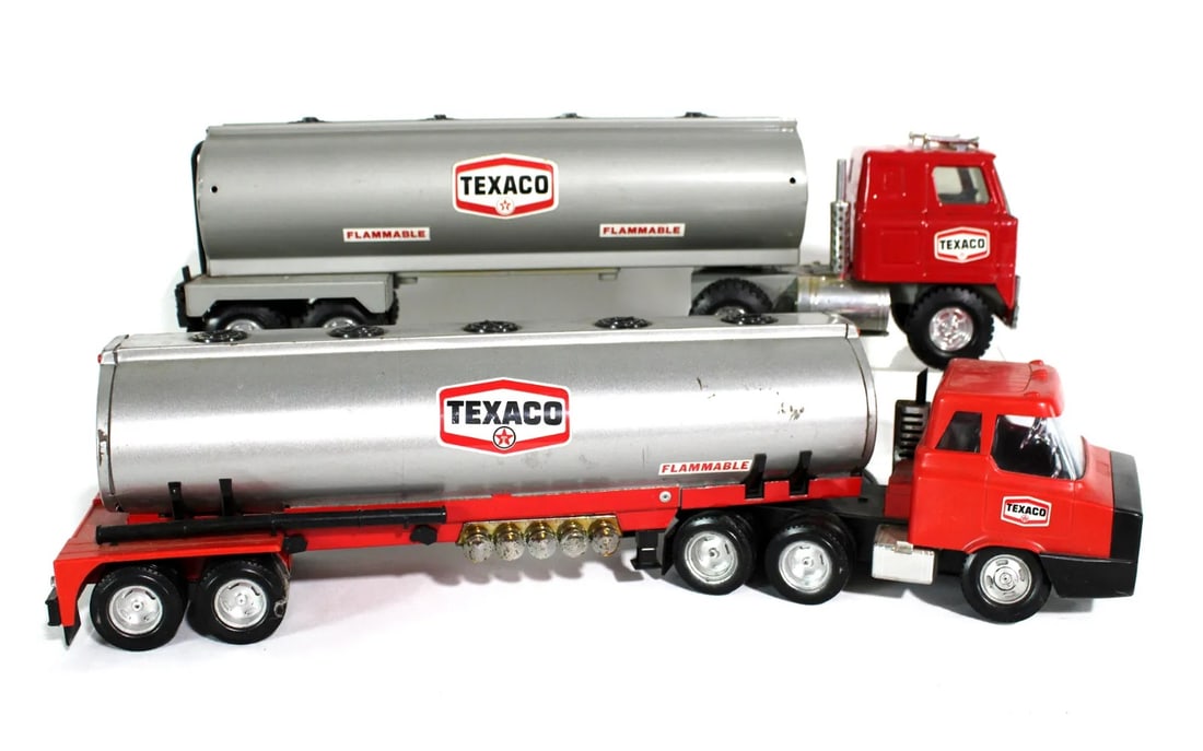 Texaco Toy Trucks incl. ERTL: In-house shipping available.