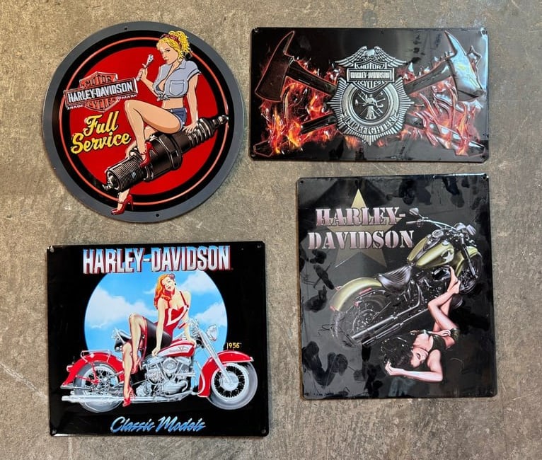 Harley Davidson Motorcycle Novelty Signs (1 of 1)