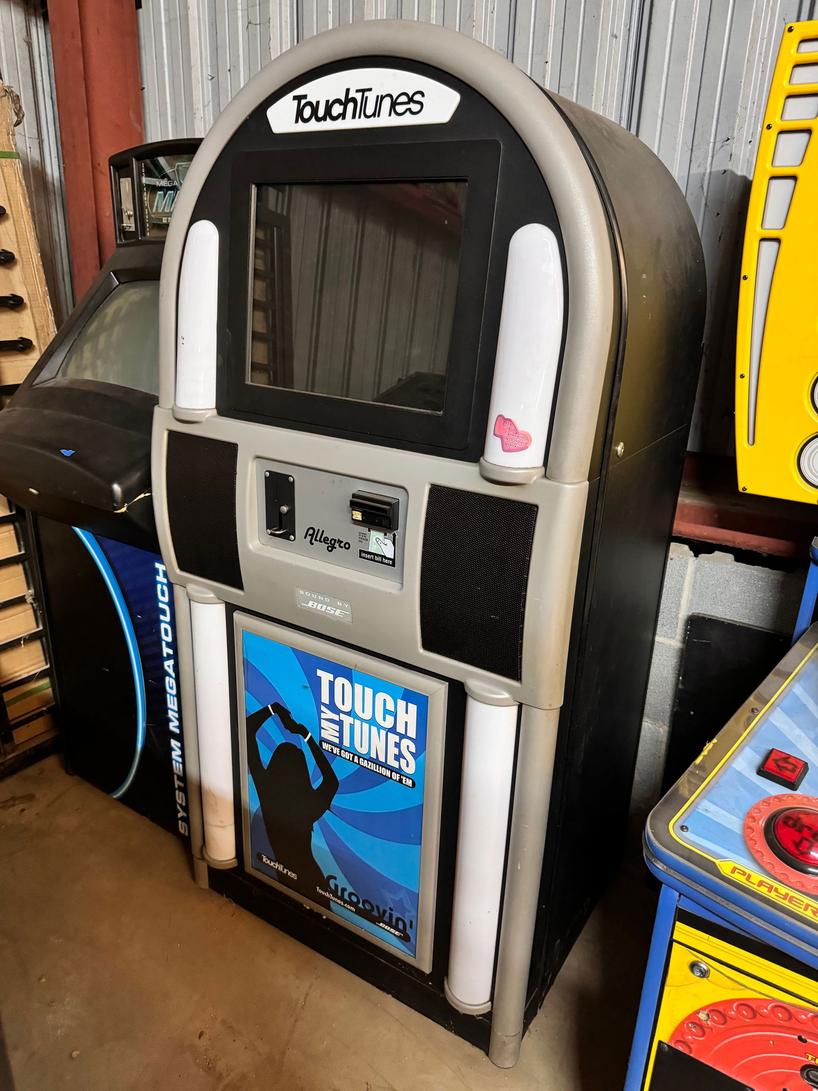 Touch Tunes Allegro Internet Jukebox, Lot 2 (1 of 1)