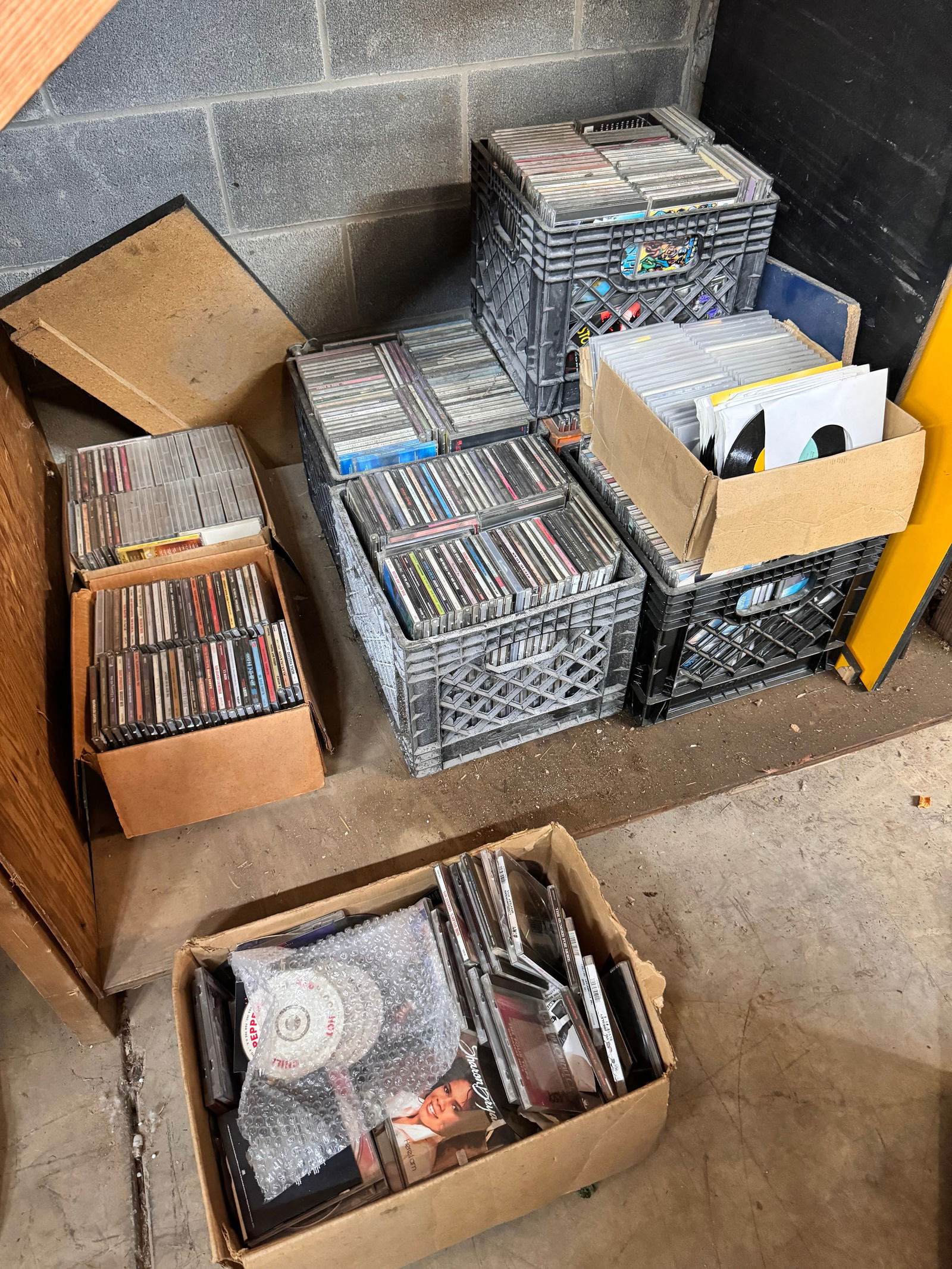 Large Lot of CDs for Jukeboxes (1 of 1)