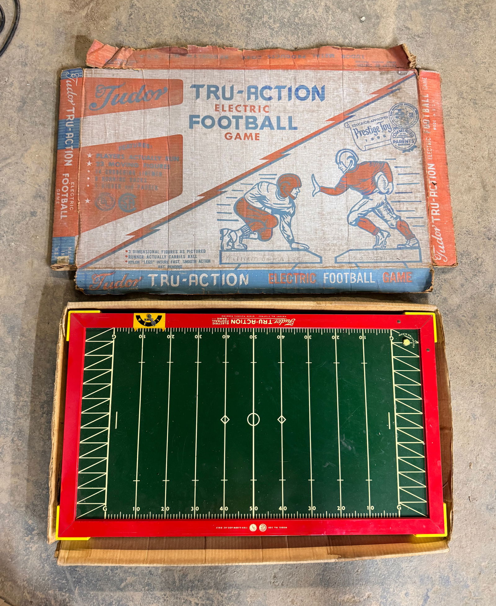 Tudor Tru-Action Electric Football Game in Box (1 of 1)