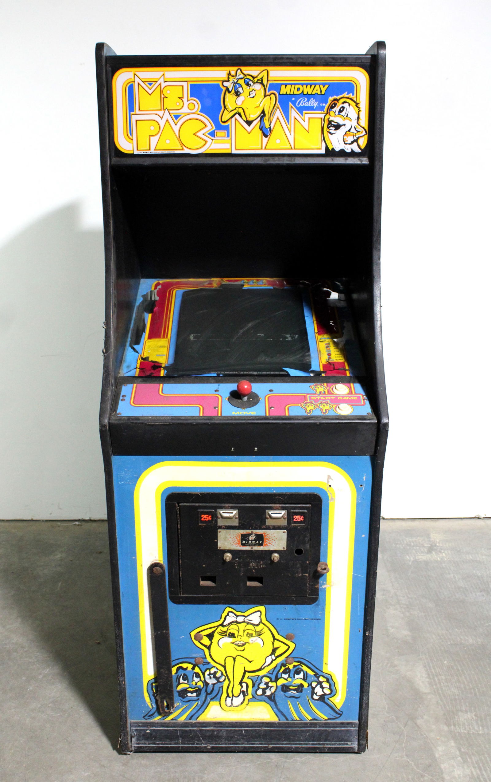 Bally Ms. Pac-Man Arcade Cabinet with Monitor (1 of 4)