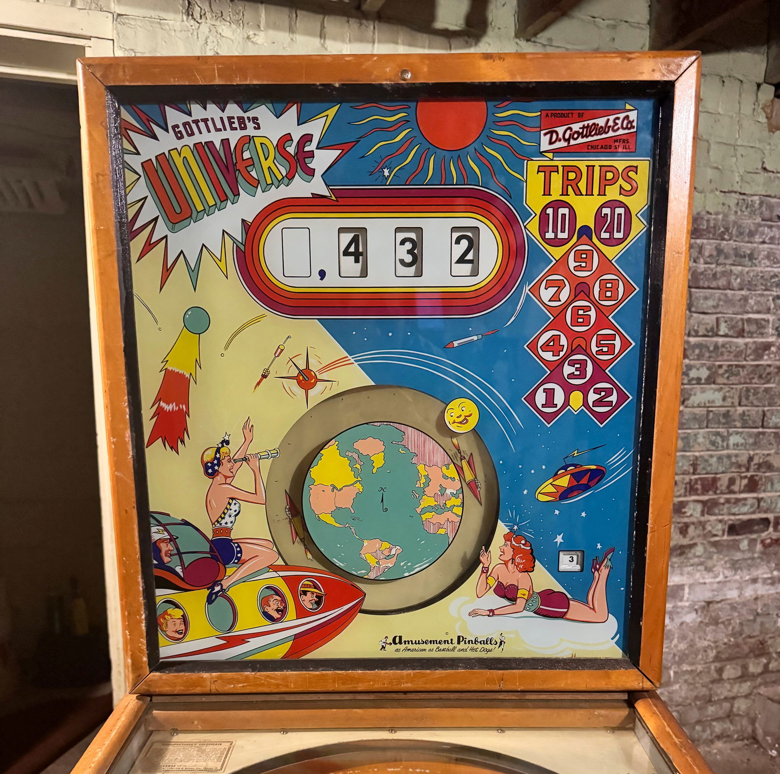 Gottlieb Universe Woodrail Pinball Machine, Animated Backglass 1959 (1 of 6)