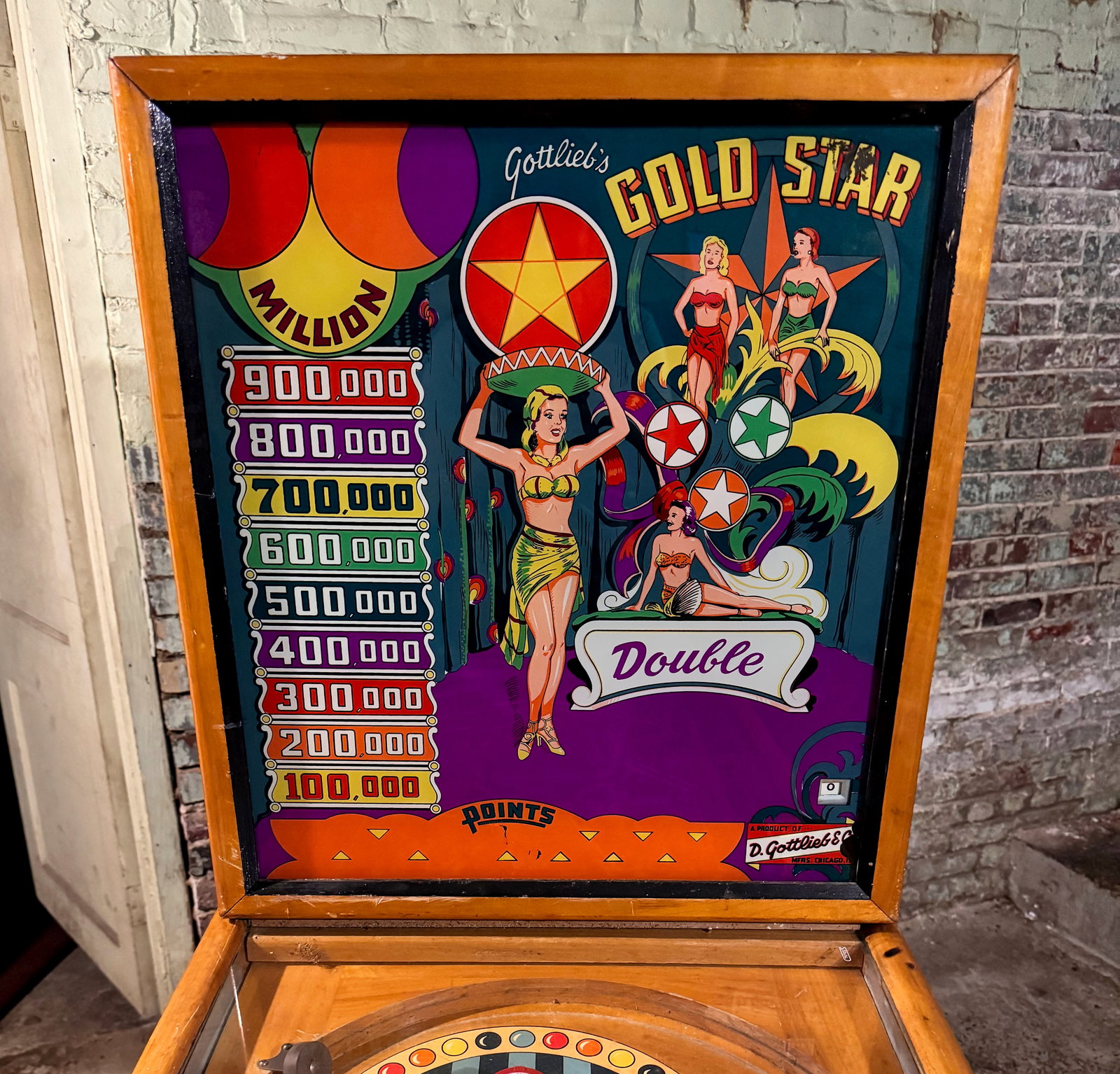 Gottlieb Gold Star Woodrail Pinball Machine, 1954 (1 of 6)