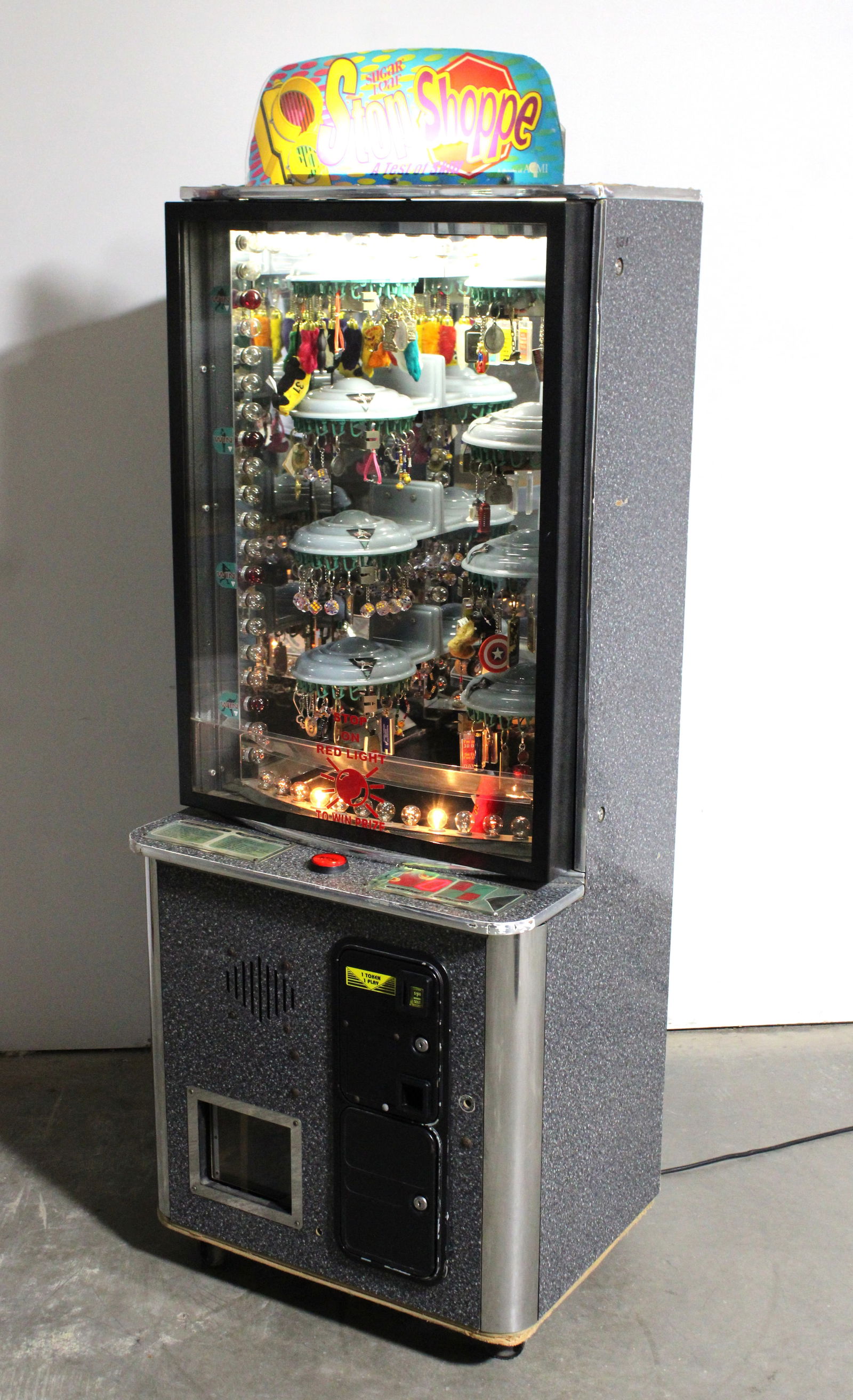 Sugar Loaf Stop Shoppe Redemption Arcade Game (1 of 2)