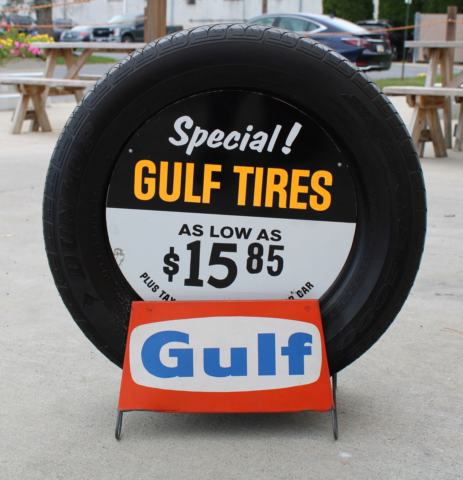 Gulf Oil / Michelin Tires Service Station Tire Stand Display (1 of 3)
