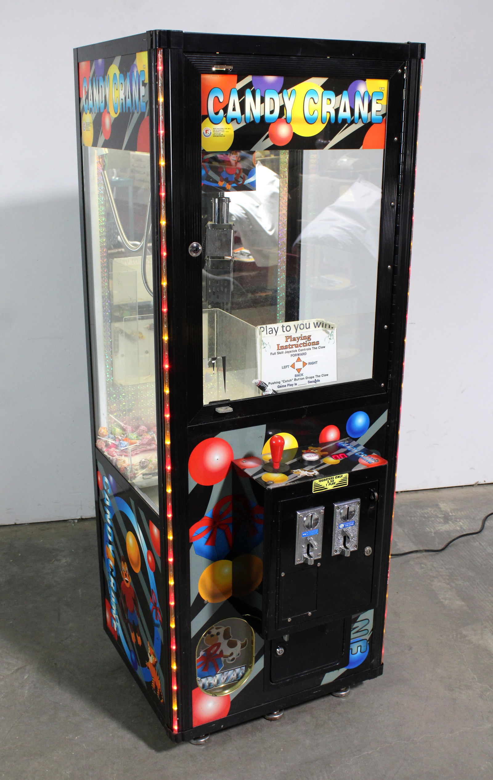 Candy Crane Arcade Game (1 of 4)