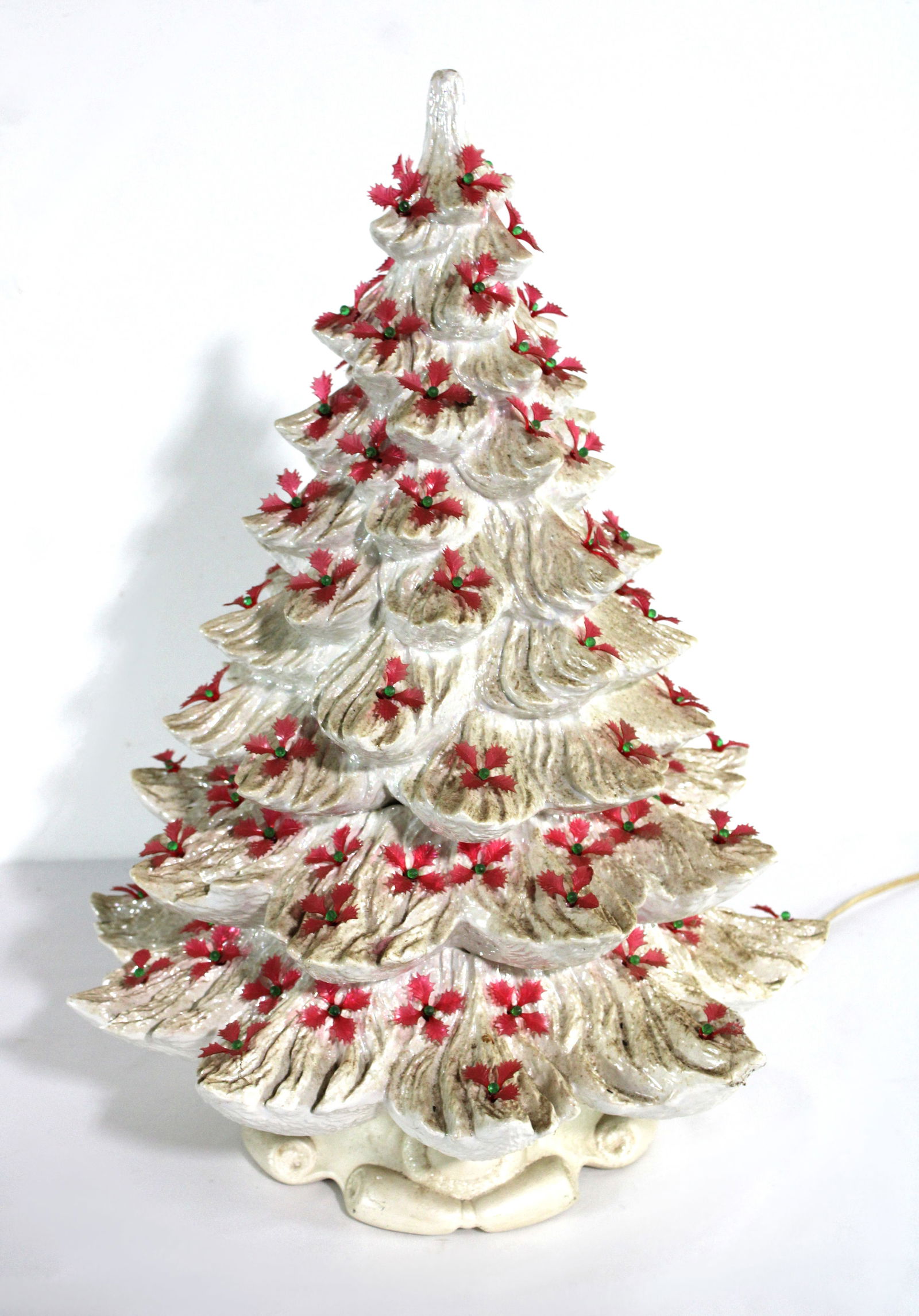 White Ceramic Christmas Tree Music Box (1 of 3)