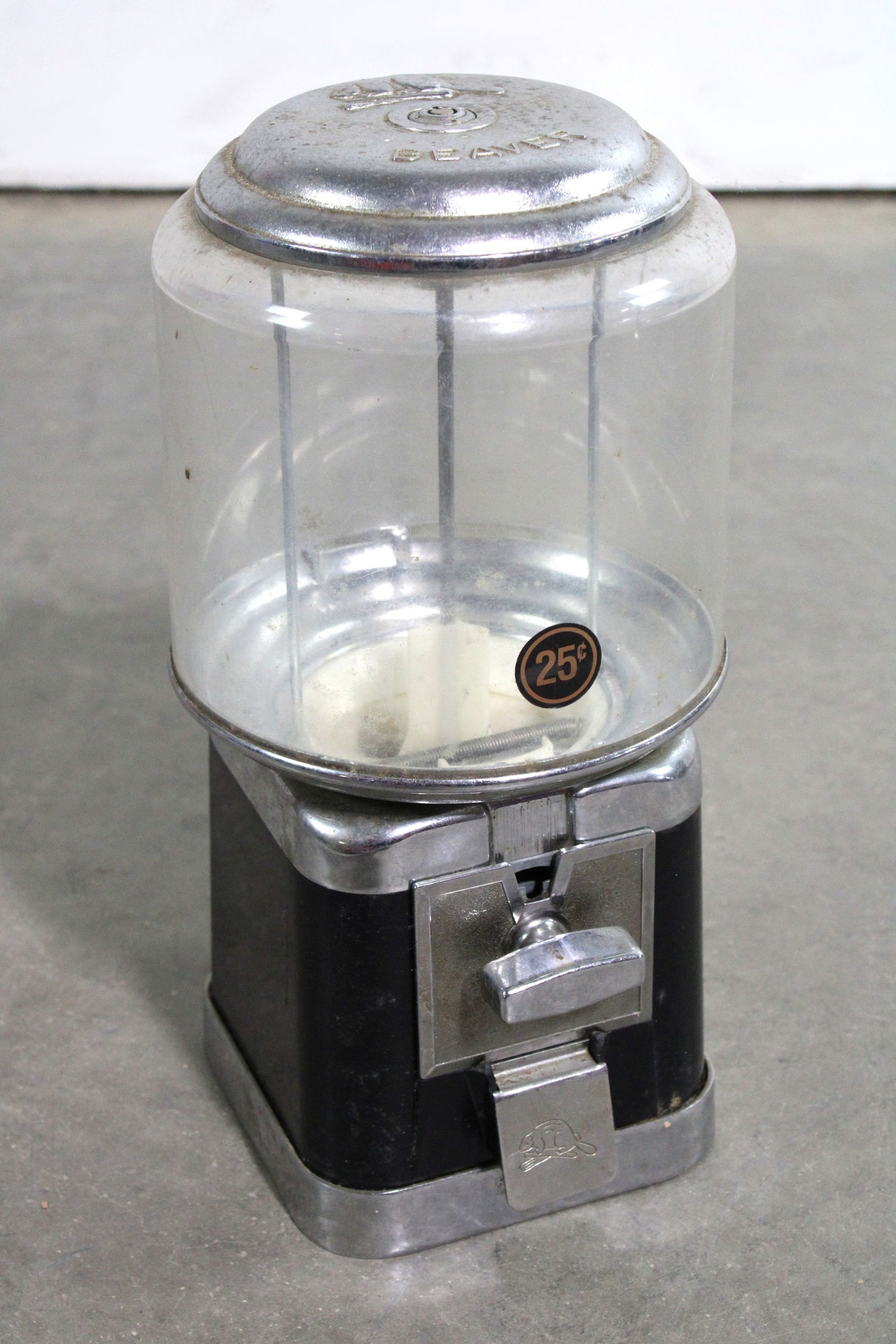 Beaver Coin Op Gumball (1 of 1)