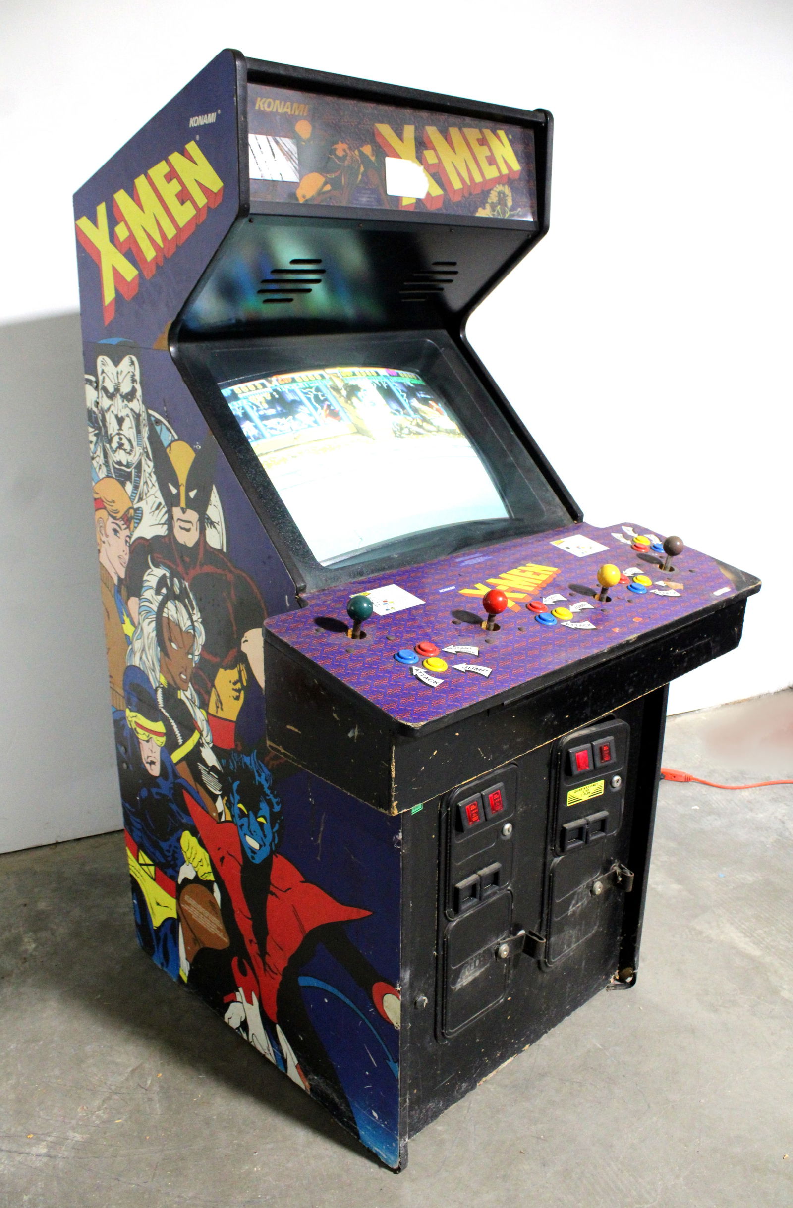 Konami X-Men Four Player Arcade Game (1 of 3)