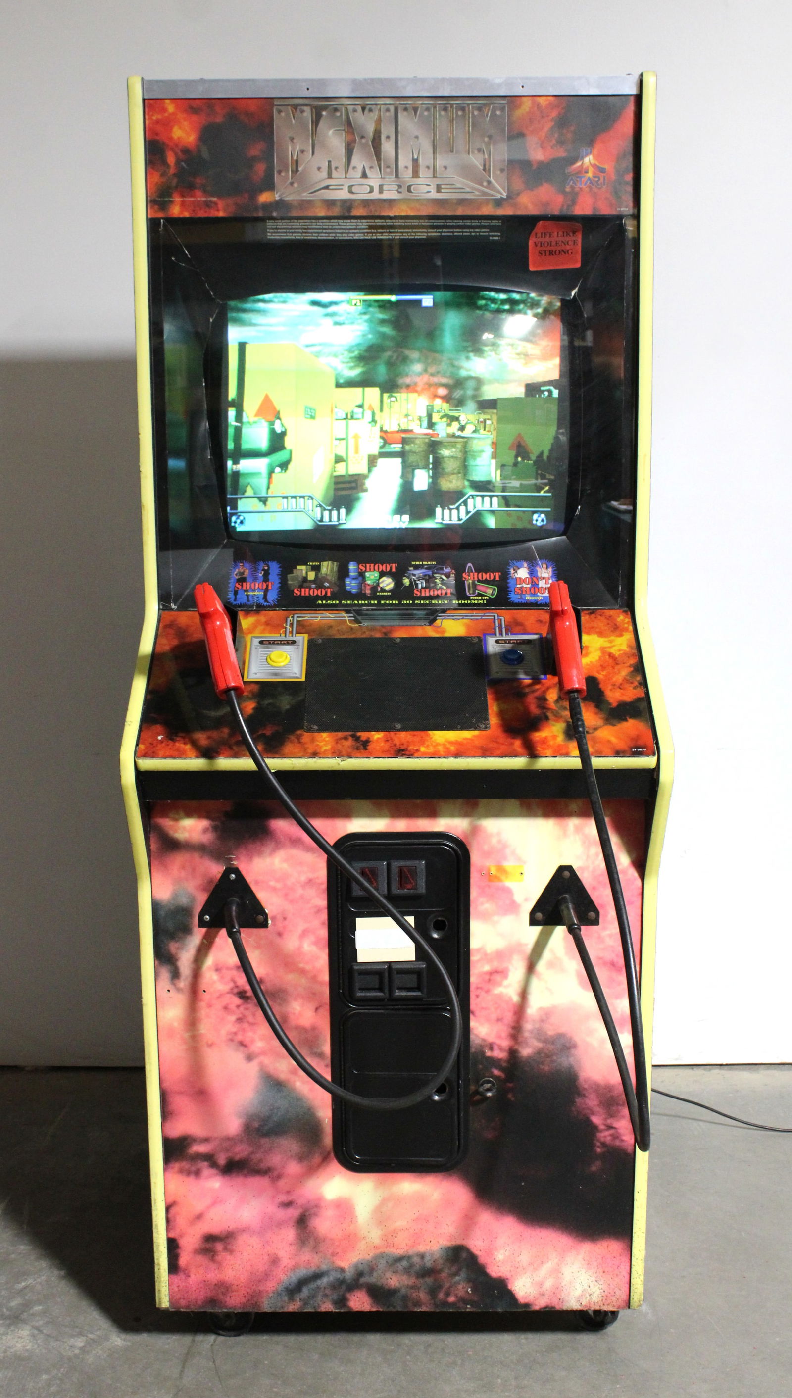 Atari Maximum Force Arcade Game (1 of 4)