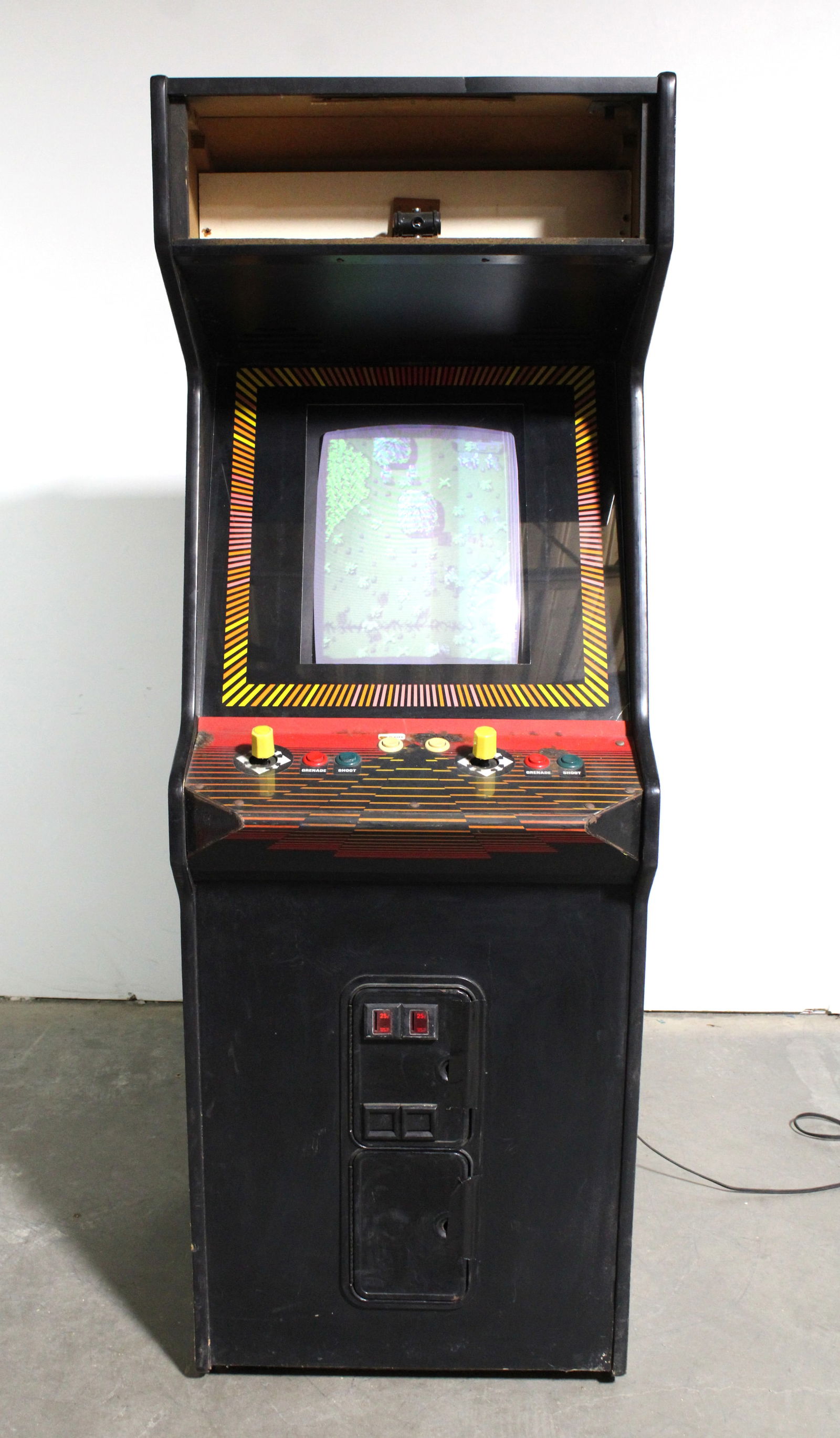 Ikari Warriors Arcade Game (1 of 2)