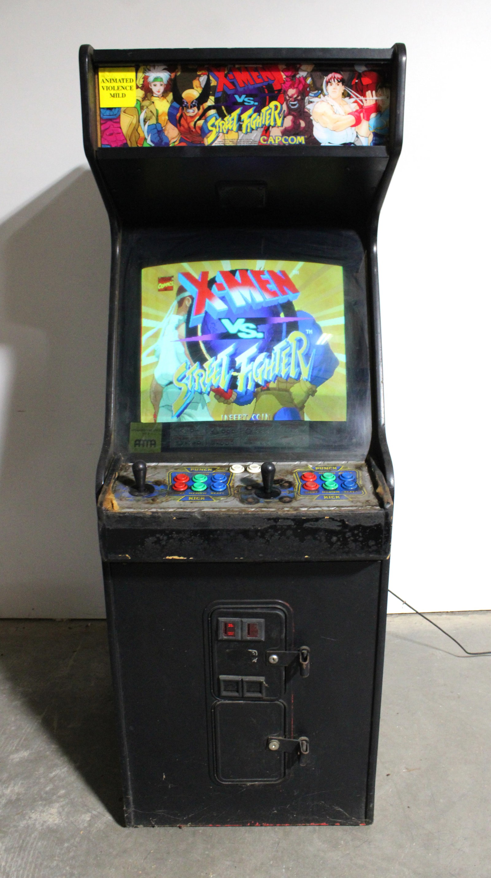 X-Men Vs. Street Fighter Arcade Game in a Z-Back Cabinet (1 of 4)