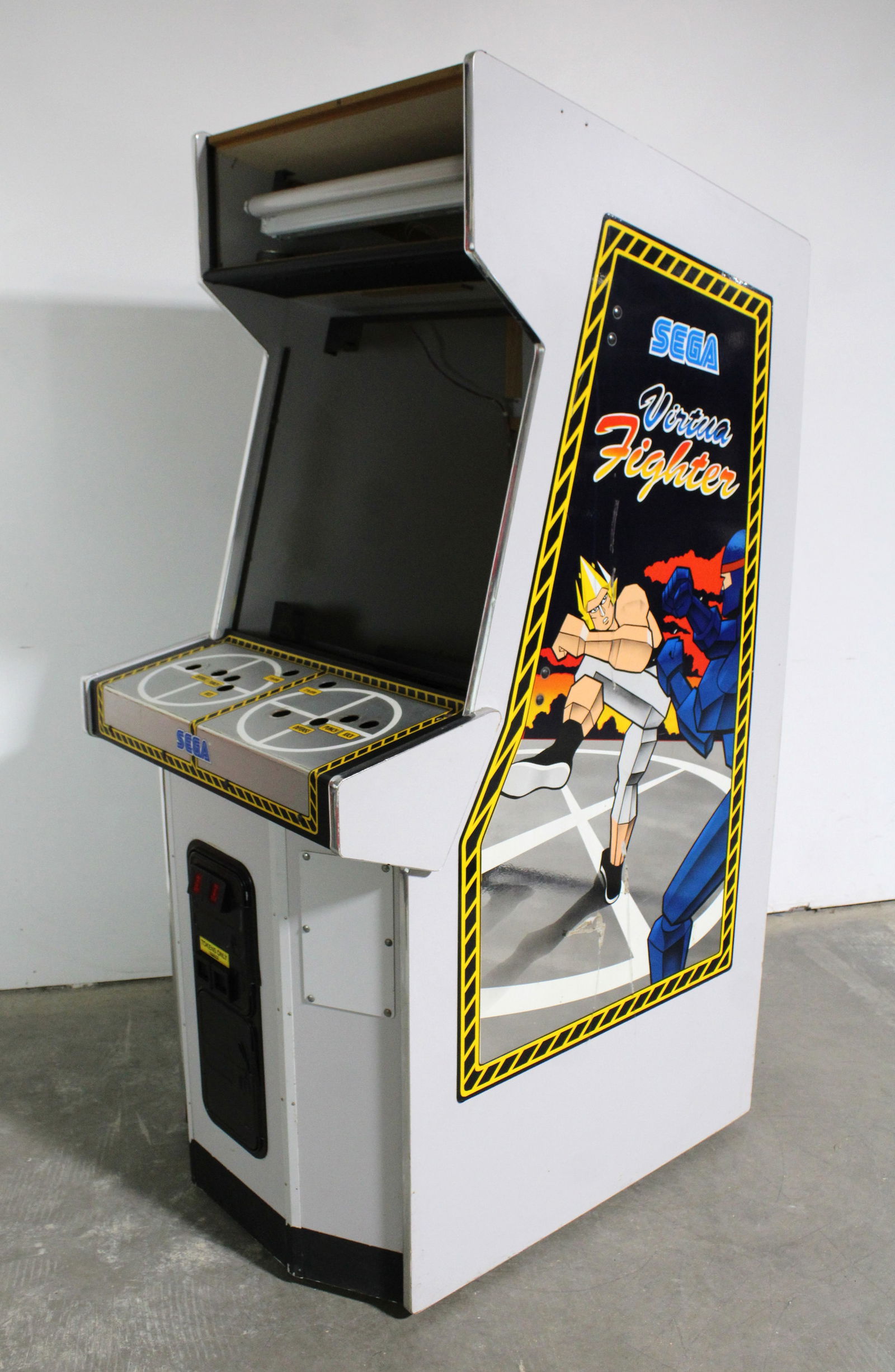 Sega Virtua Fighter Arcade Game (1 of 4)