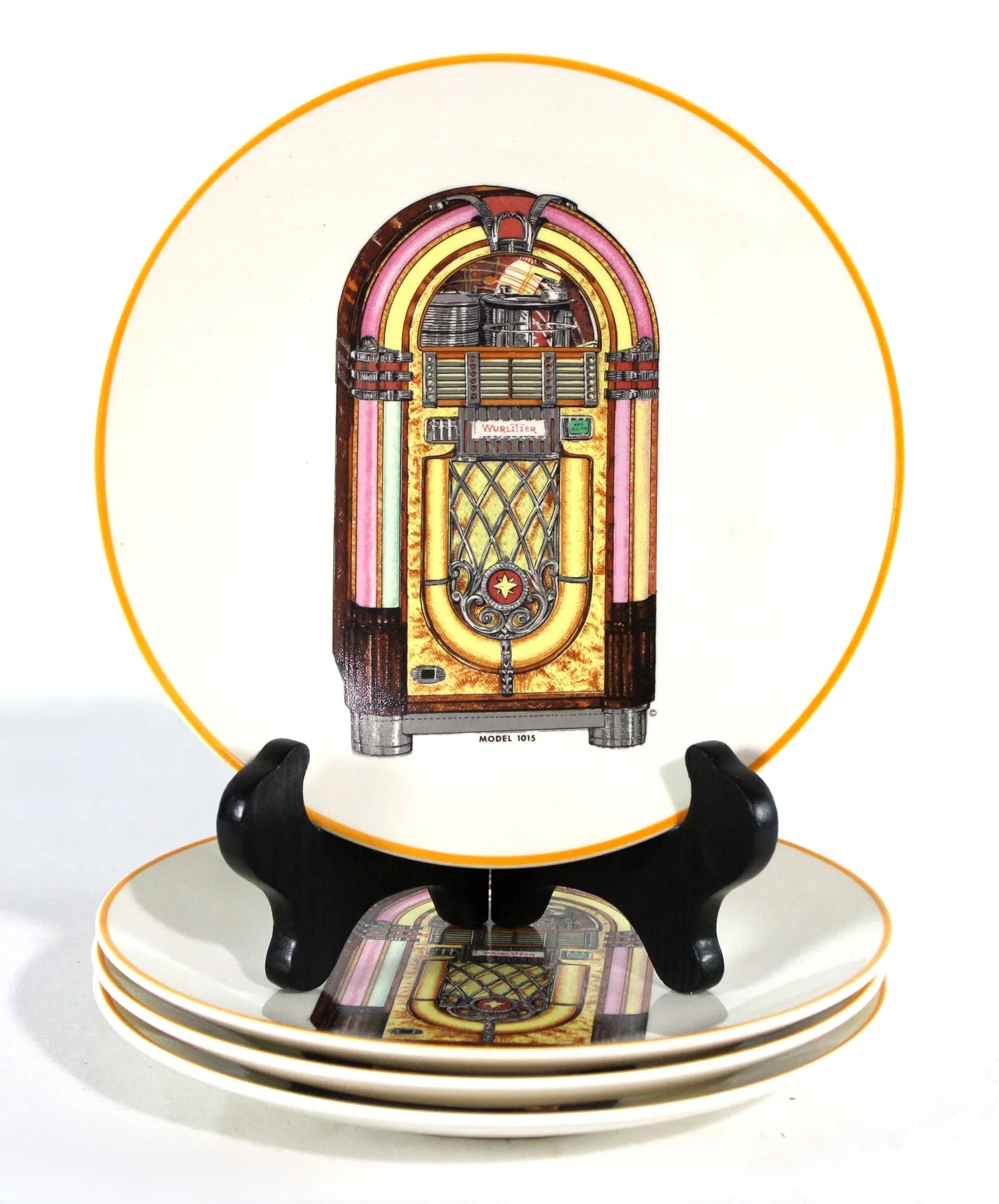 Wurlitzer 1015 "Put Another Nickel In" Commemorative Plates: Wurlitzer 1015 "Put Another Nickel In" Commemorative Plates. Homer Laughlin China. Made by Jim Wells. Total of 4 plates. In-house shipping available.