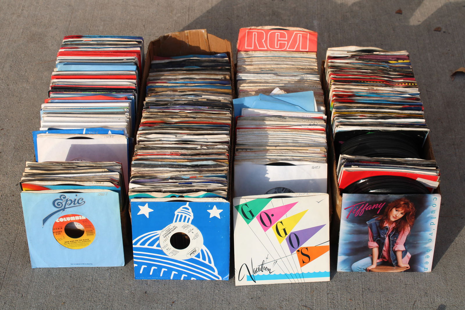 Large Lot of Assorted 45rpm Records for Jukebox, Lot 5 (1 of 1)