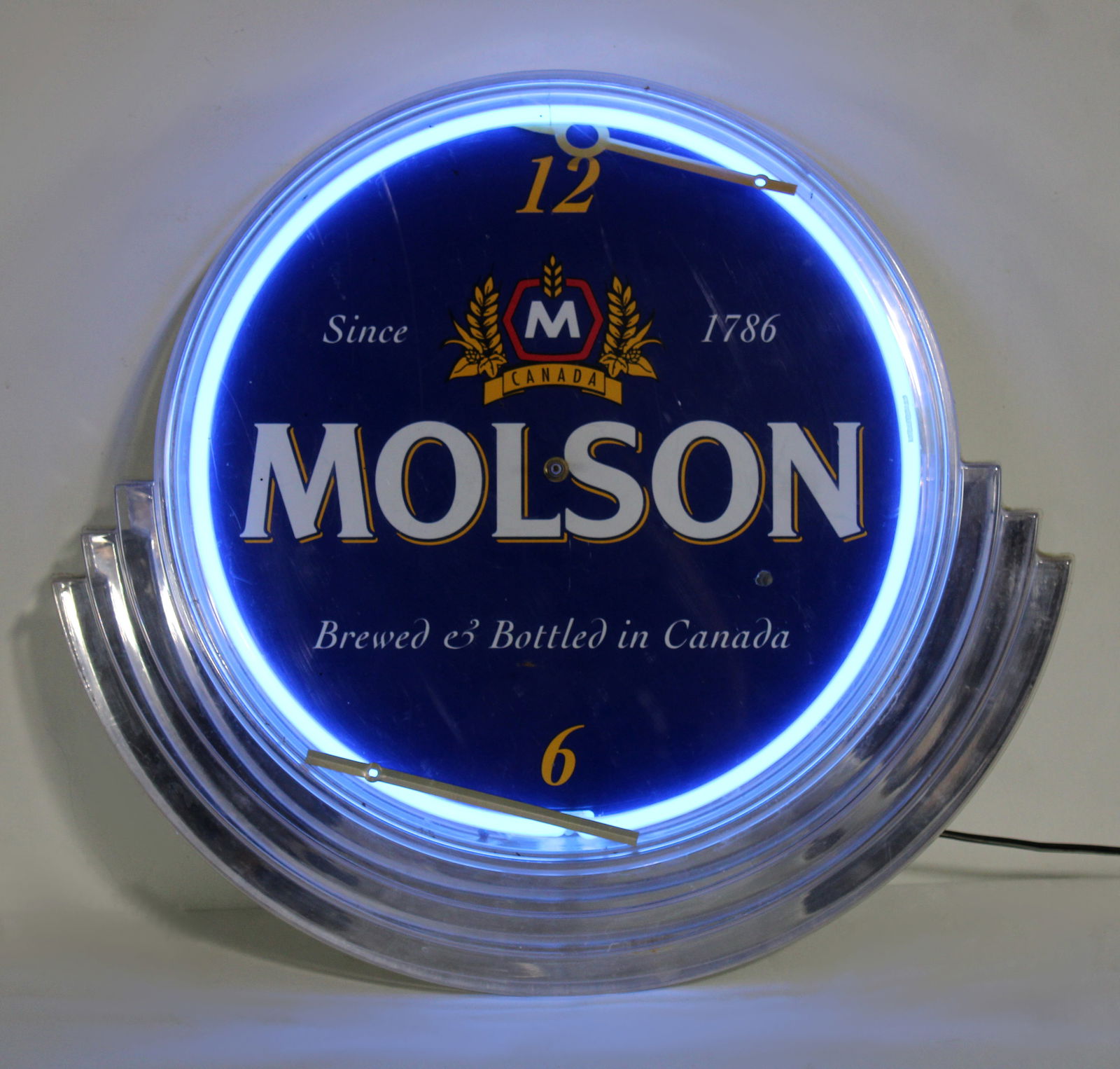 Molson Beer Neon Clock (1 of 1)