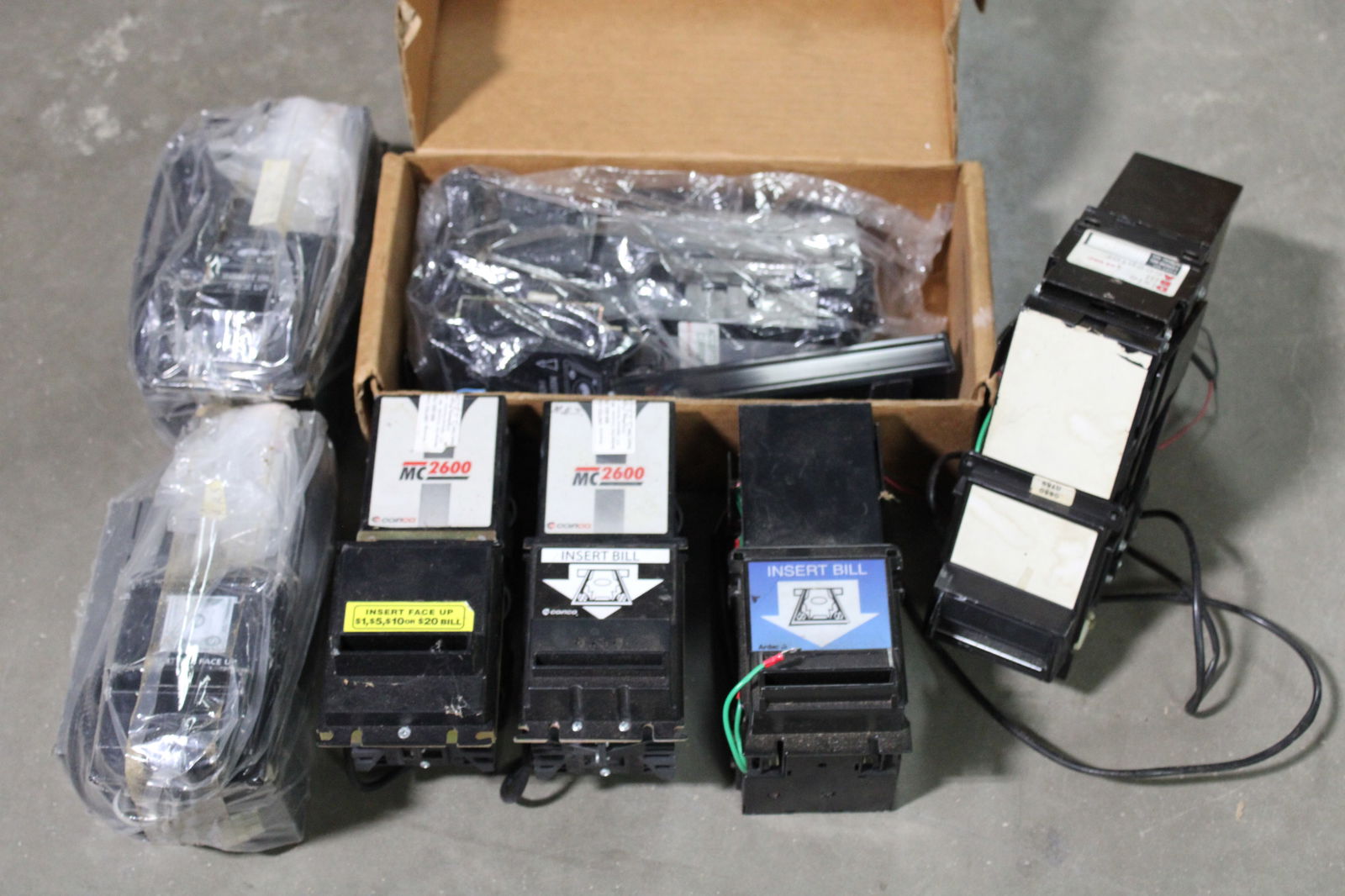 Bill Acceptors for Vending Machines (1 of 2)