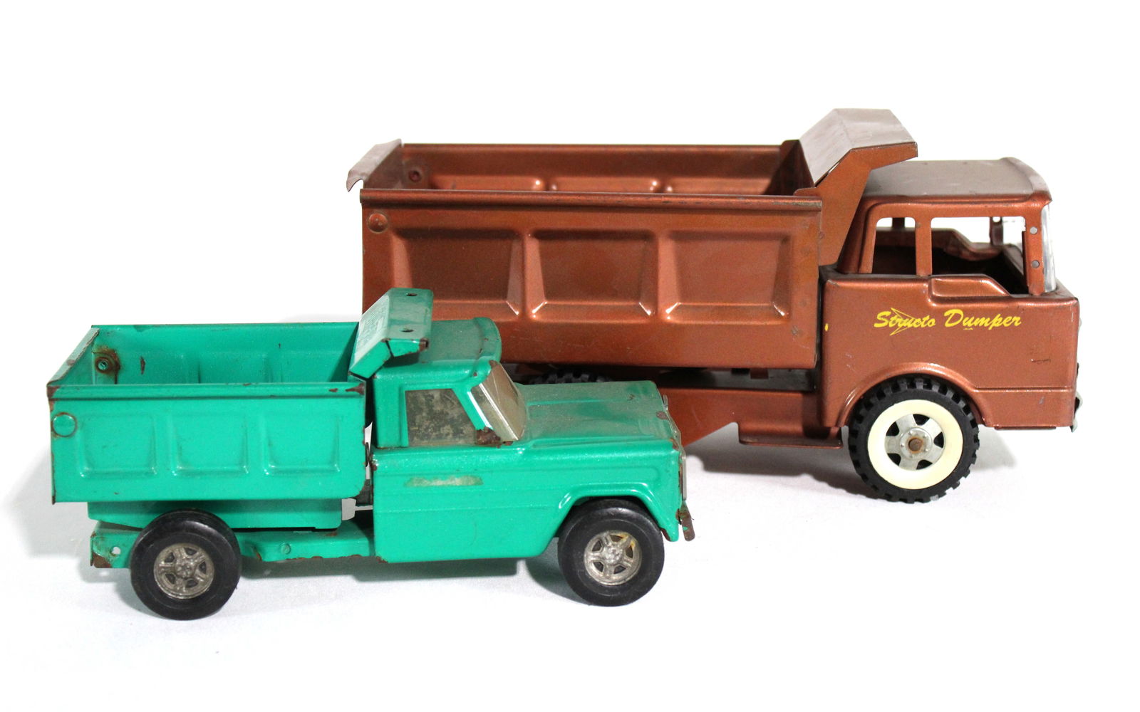 Structo Dump Trucks (1 of 4)