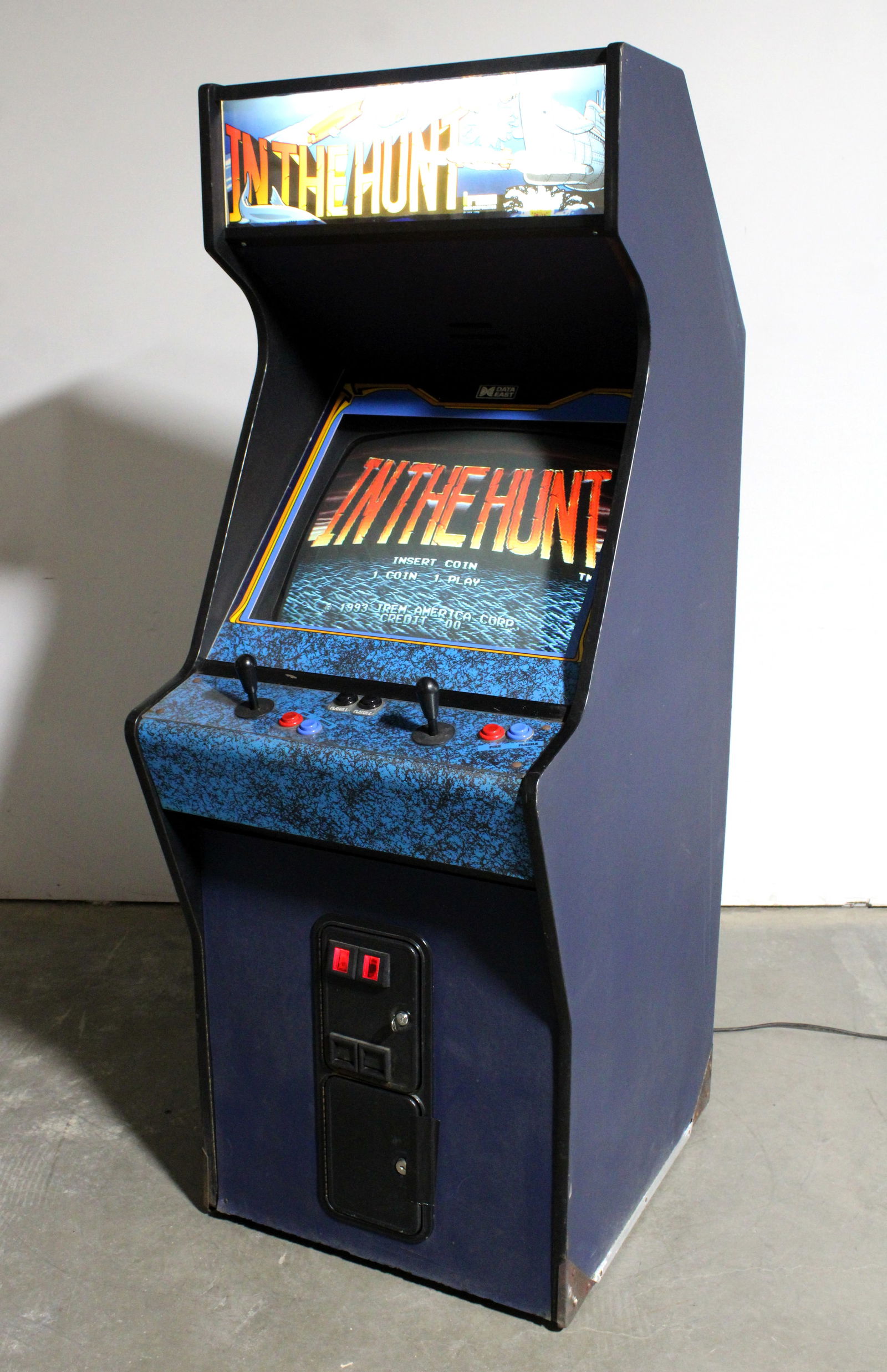 Data East In the Hunt Arcade Game (1 of 4)