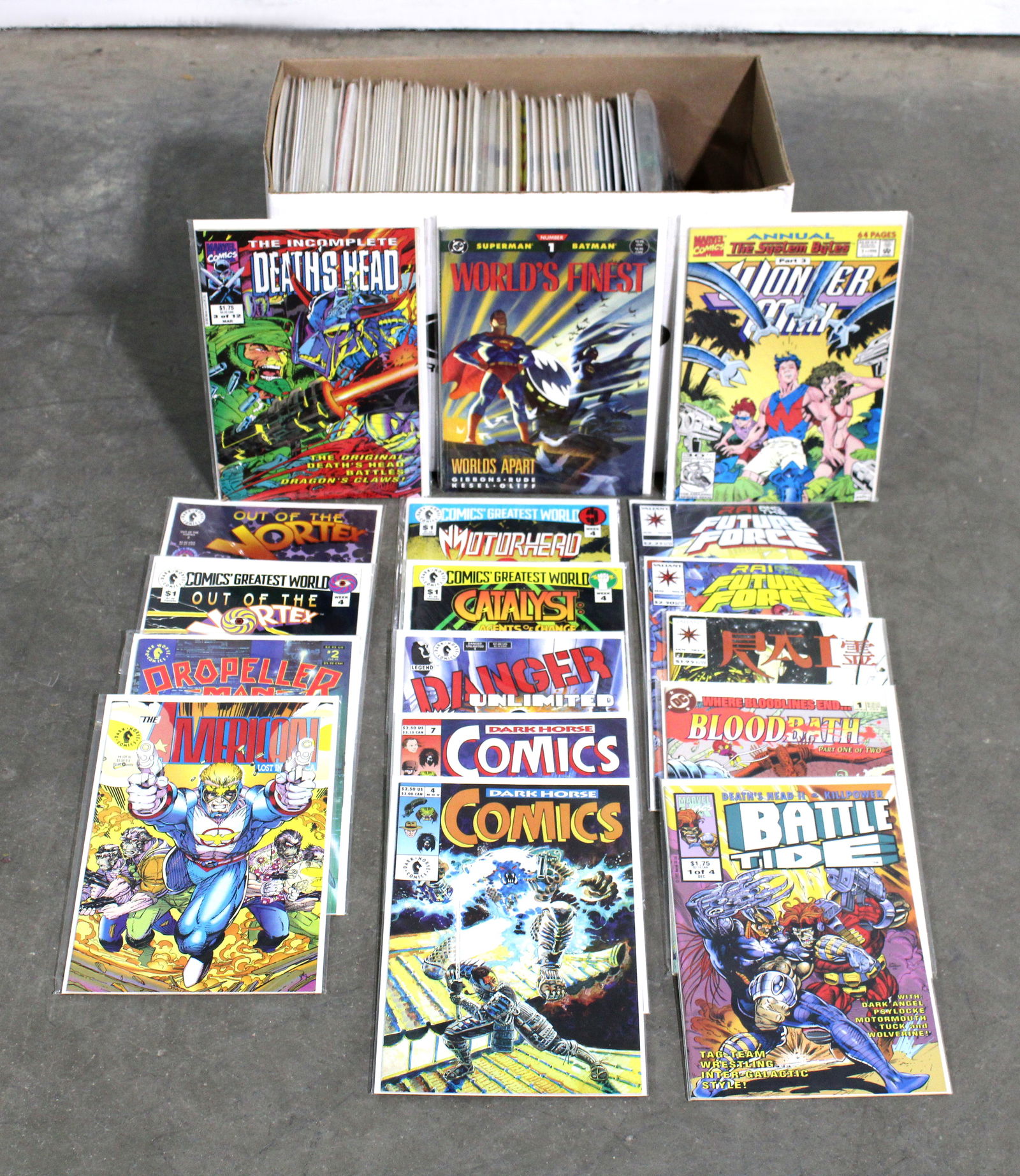 Assorted Comic Books including Weapon X and Hellblazer (1 of 5)