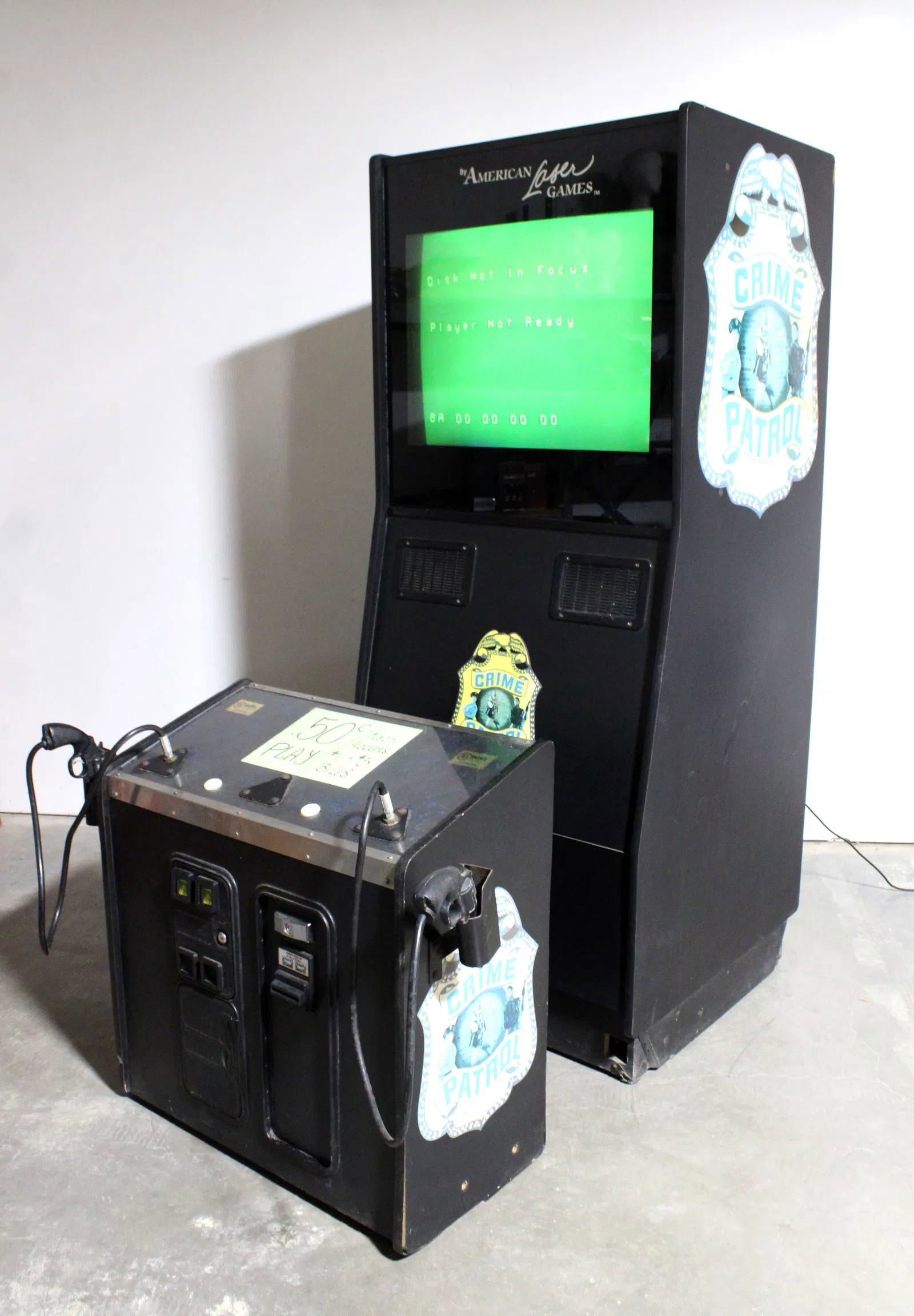 American Laser Games Crime Patrol (1 of 4)