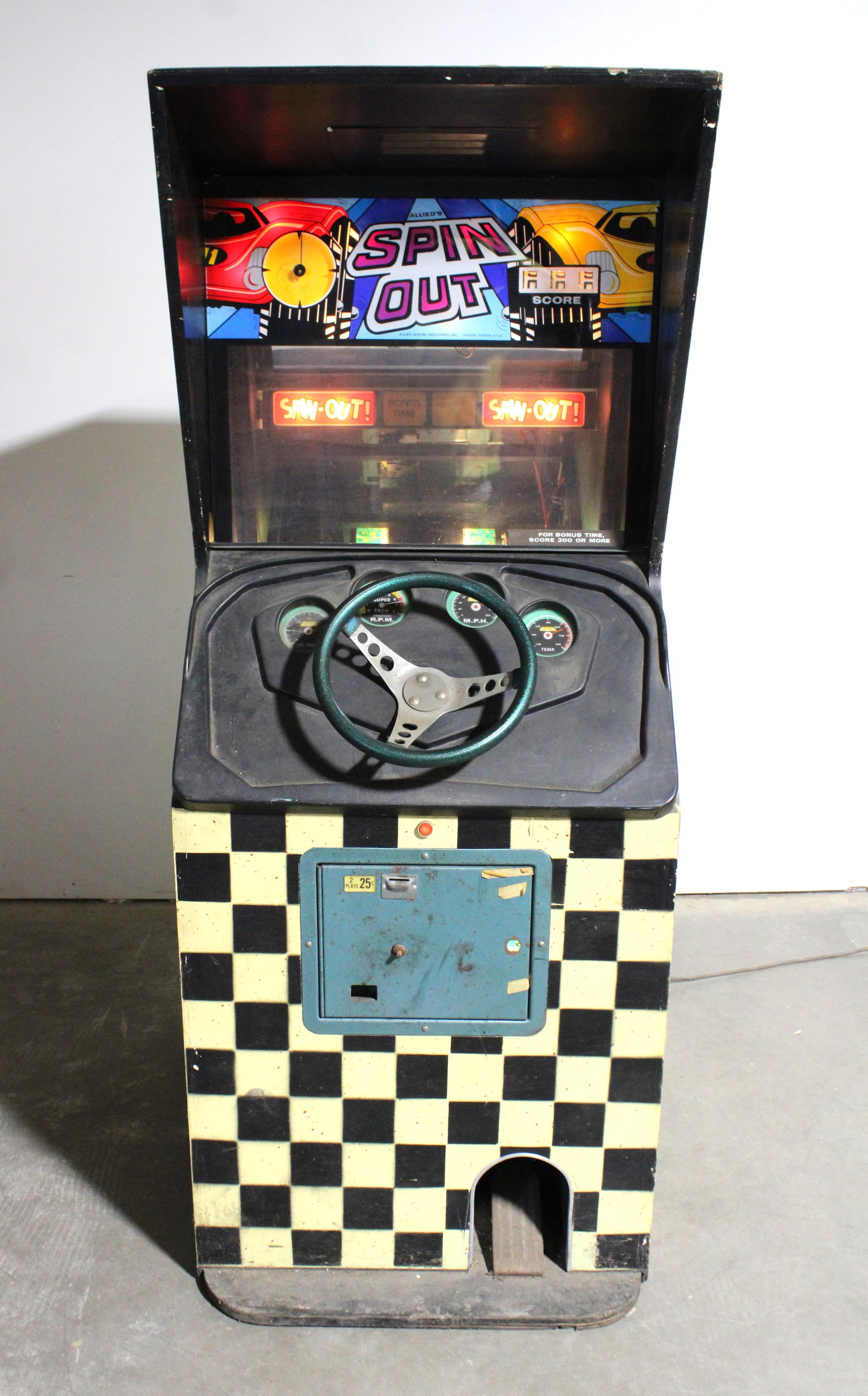 Allied Spin Out Racing Arcade Game (1 of 8)