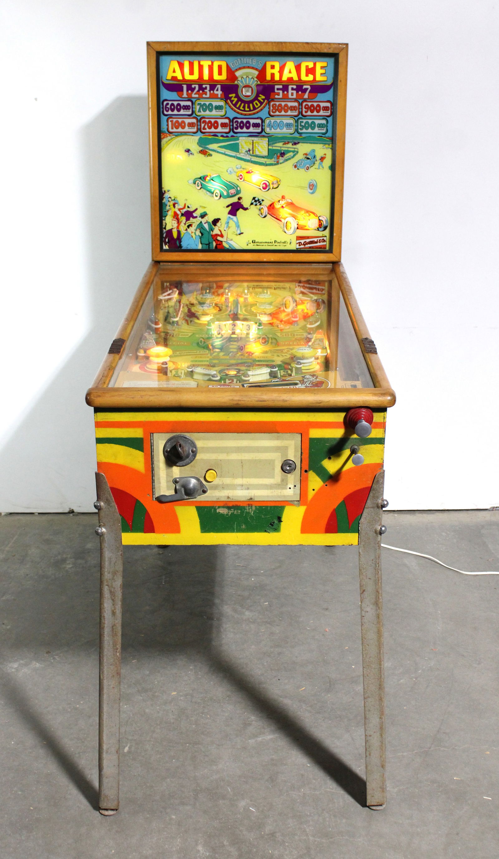 Gottlieb Auto Race Woodrail Pinball Machine (1 of 7)