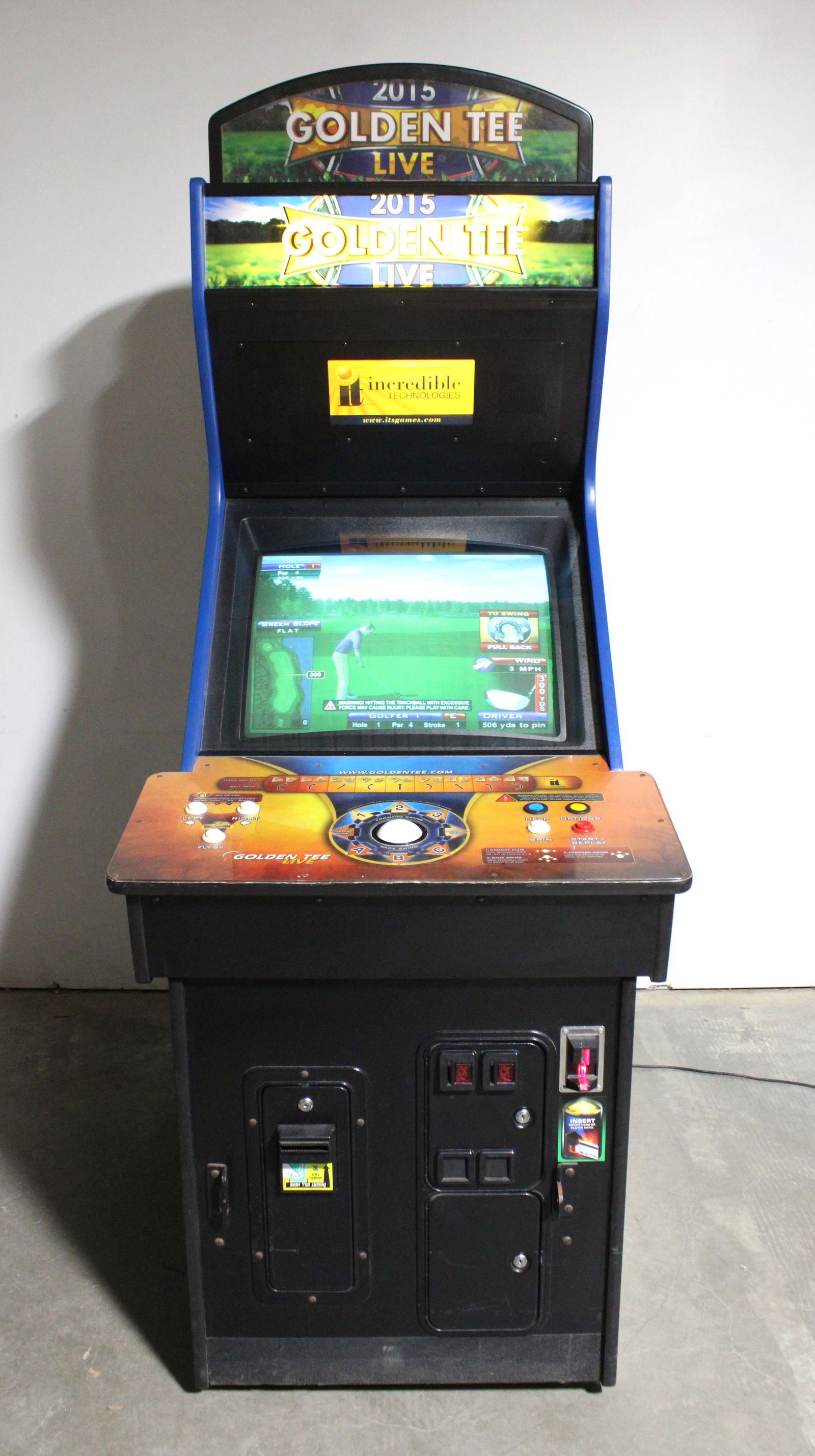 Golden Tee Live 2015 Arcade Game (1 of 4)