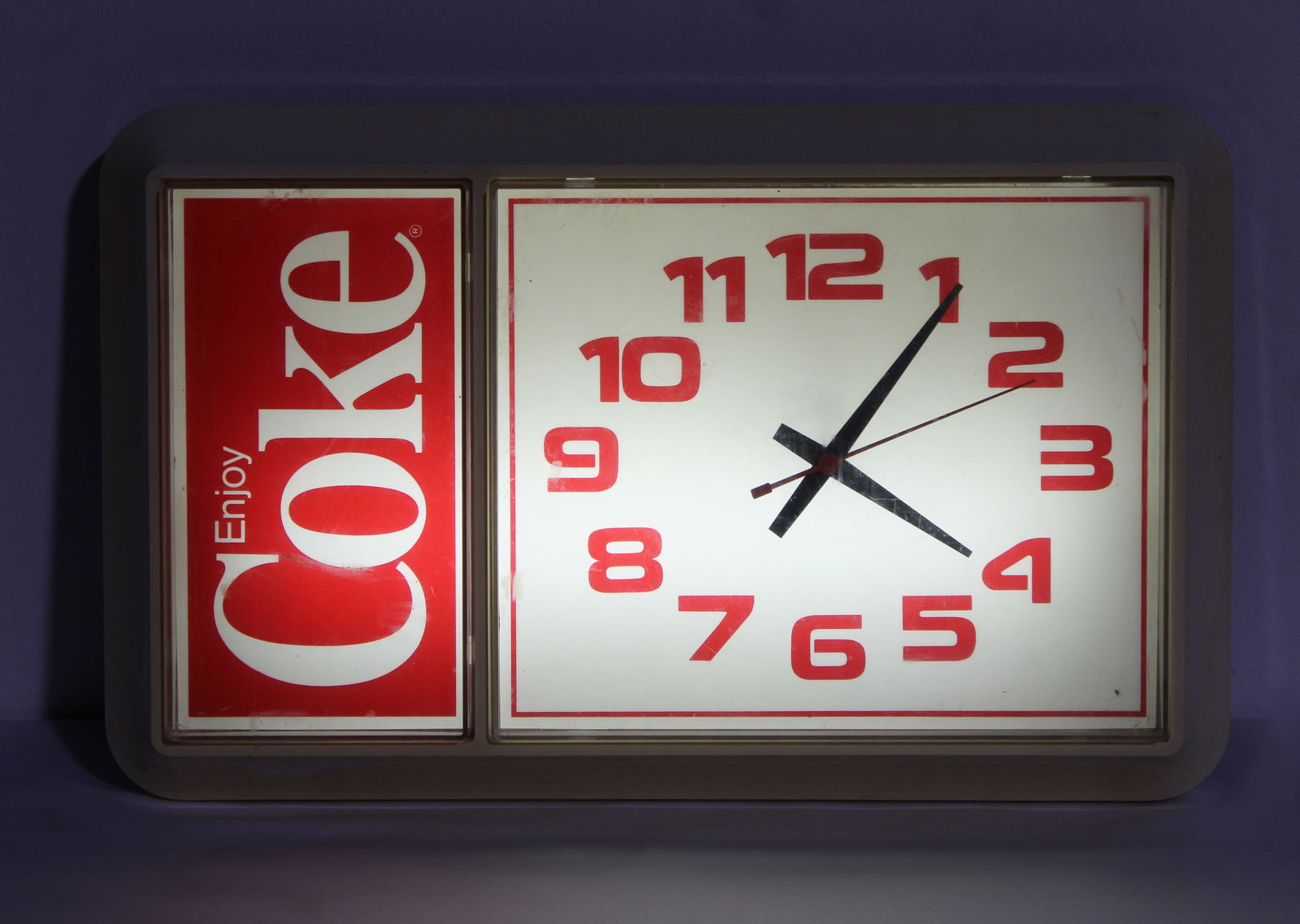 Enjoy Coke Light Up Clock (1 of 2)