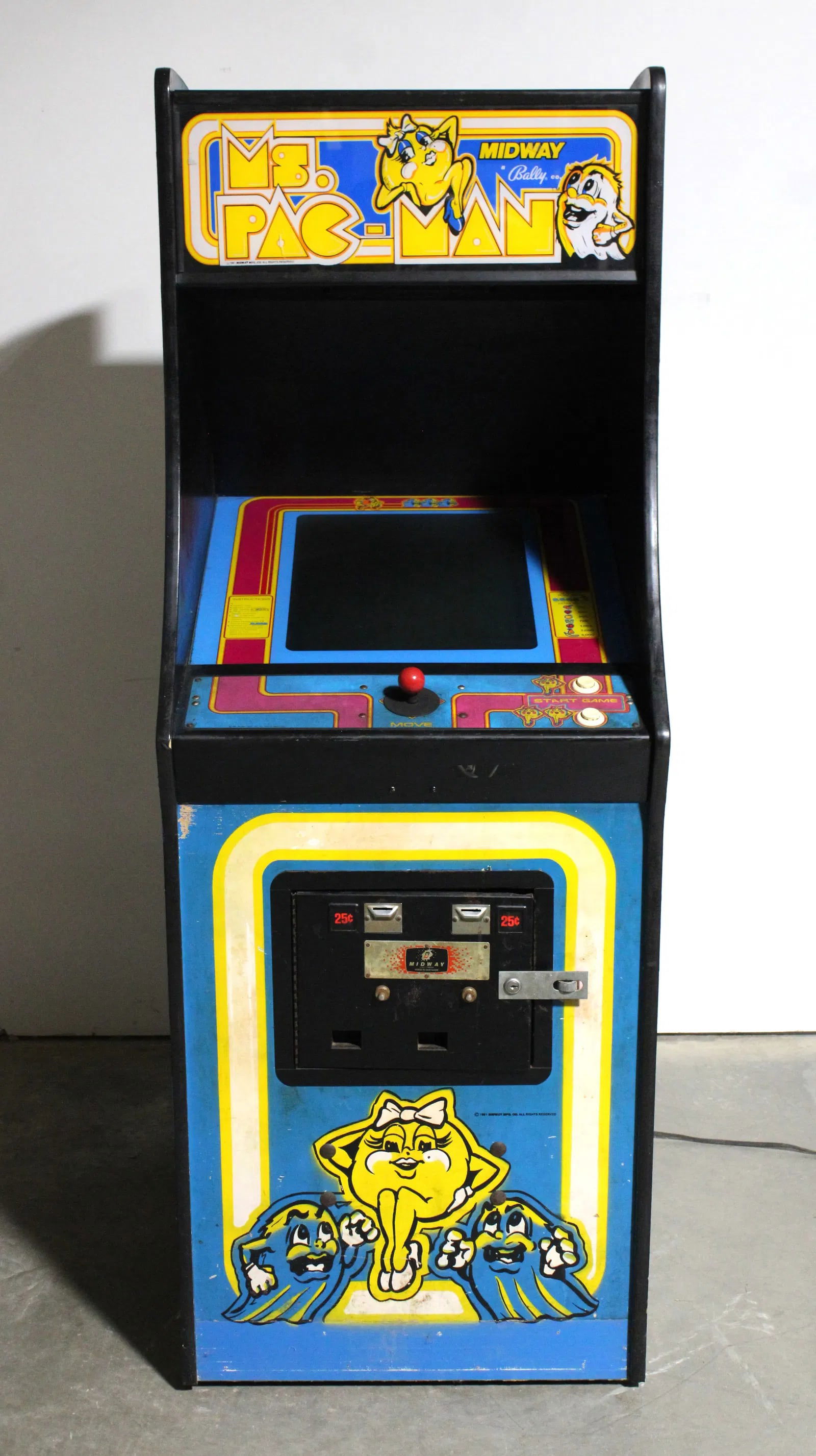 Bally Ms. Pac-Man Arcade Game (1 of 4)