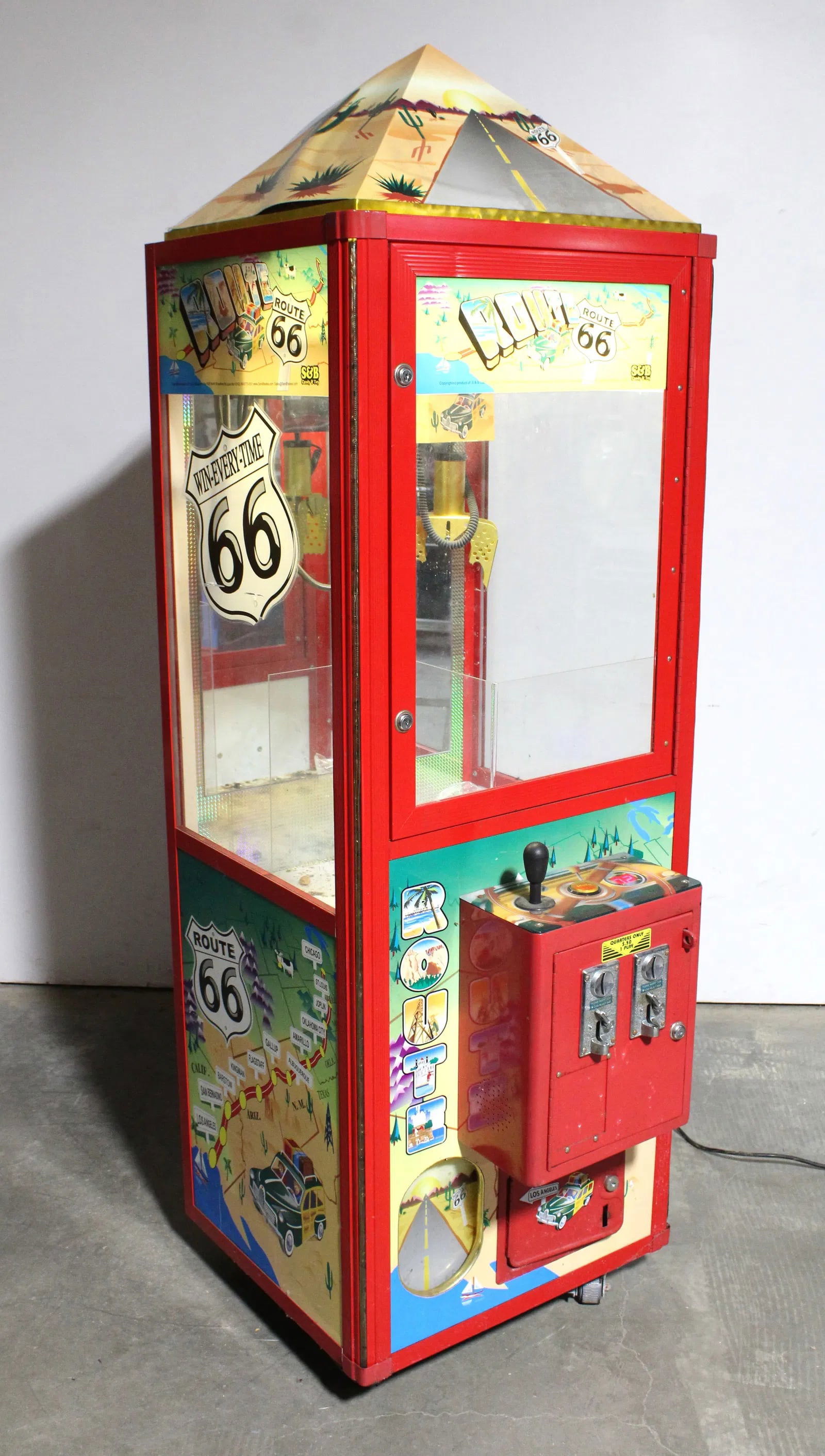 Route 66 Crane Arcade Game (1 of 5)