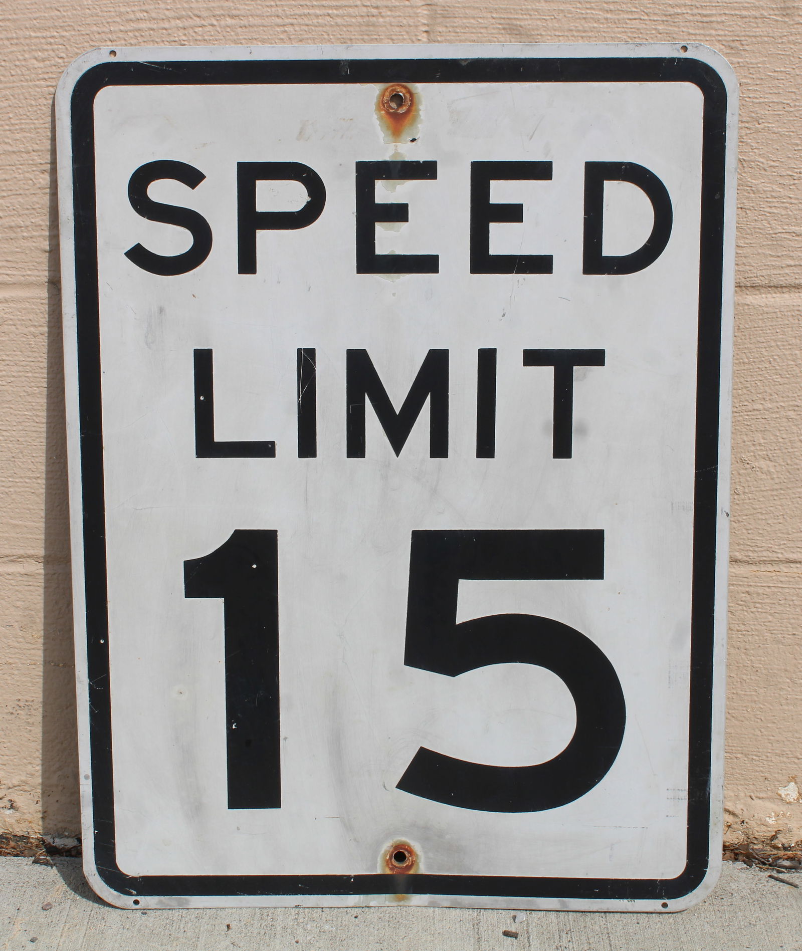 Speed Limit 15 MPH Street Sign (1 of 1)